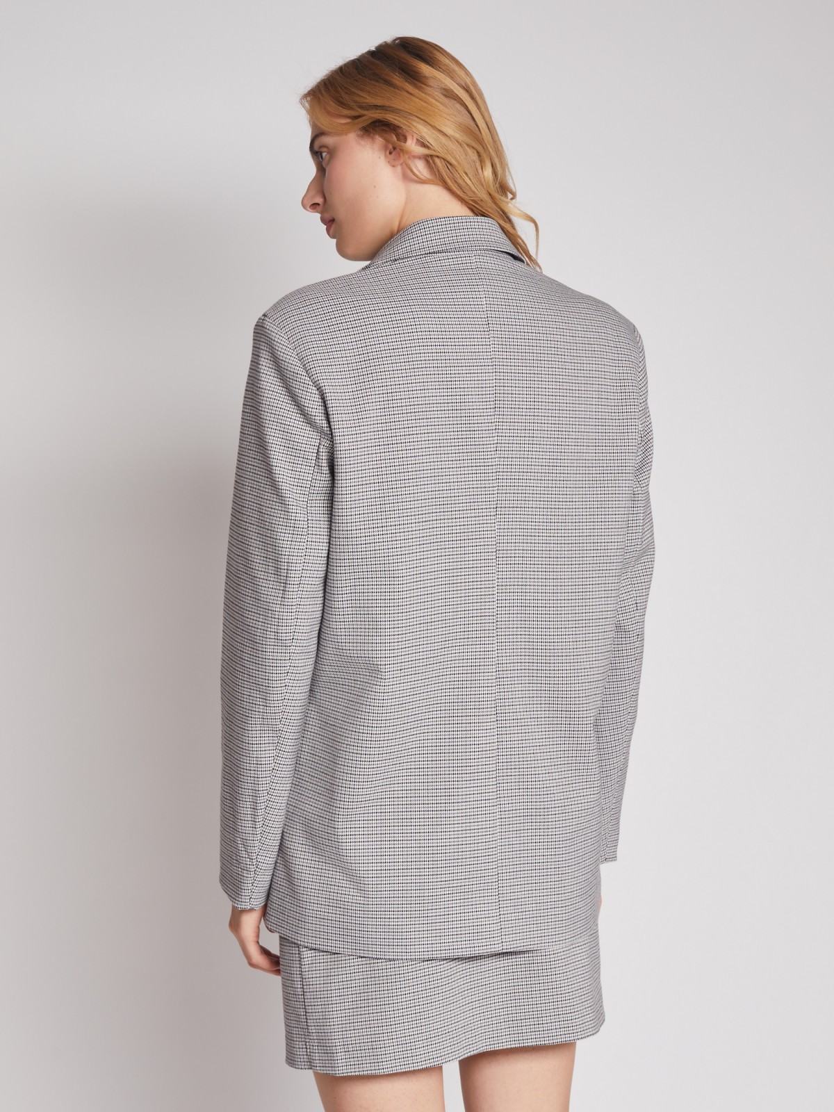 Двубортный жакет в клетку