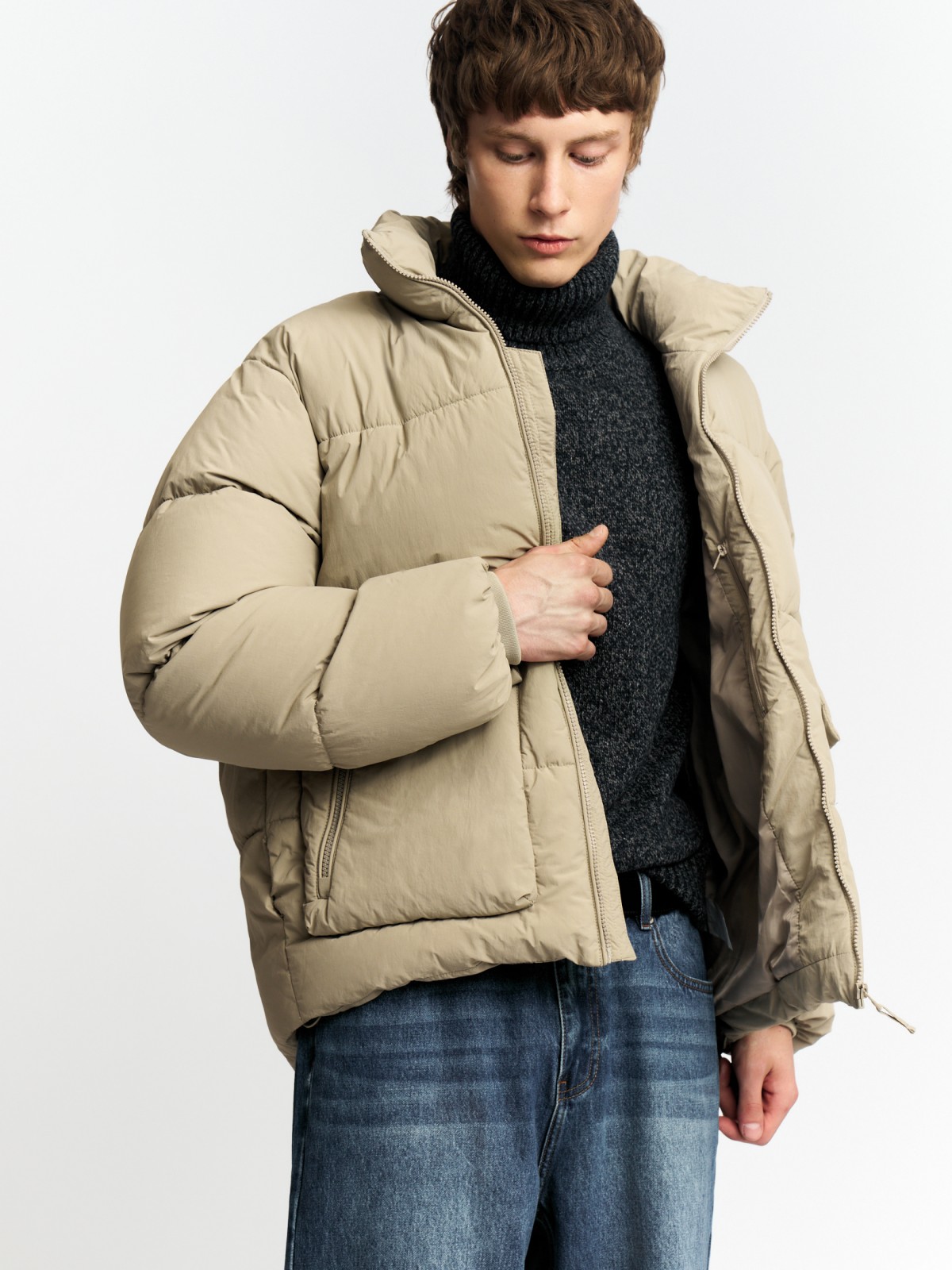 Тёплая куртка с воротником-стойкой