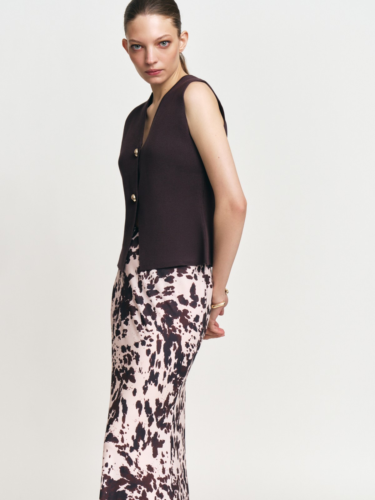 Трикотажный жилет на пуговицах