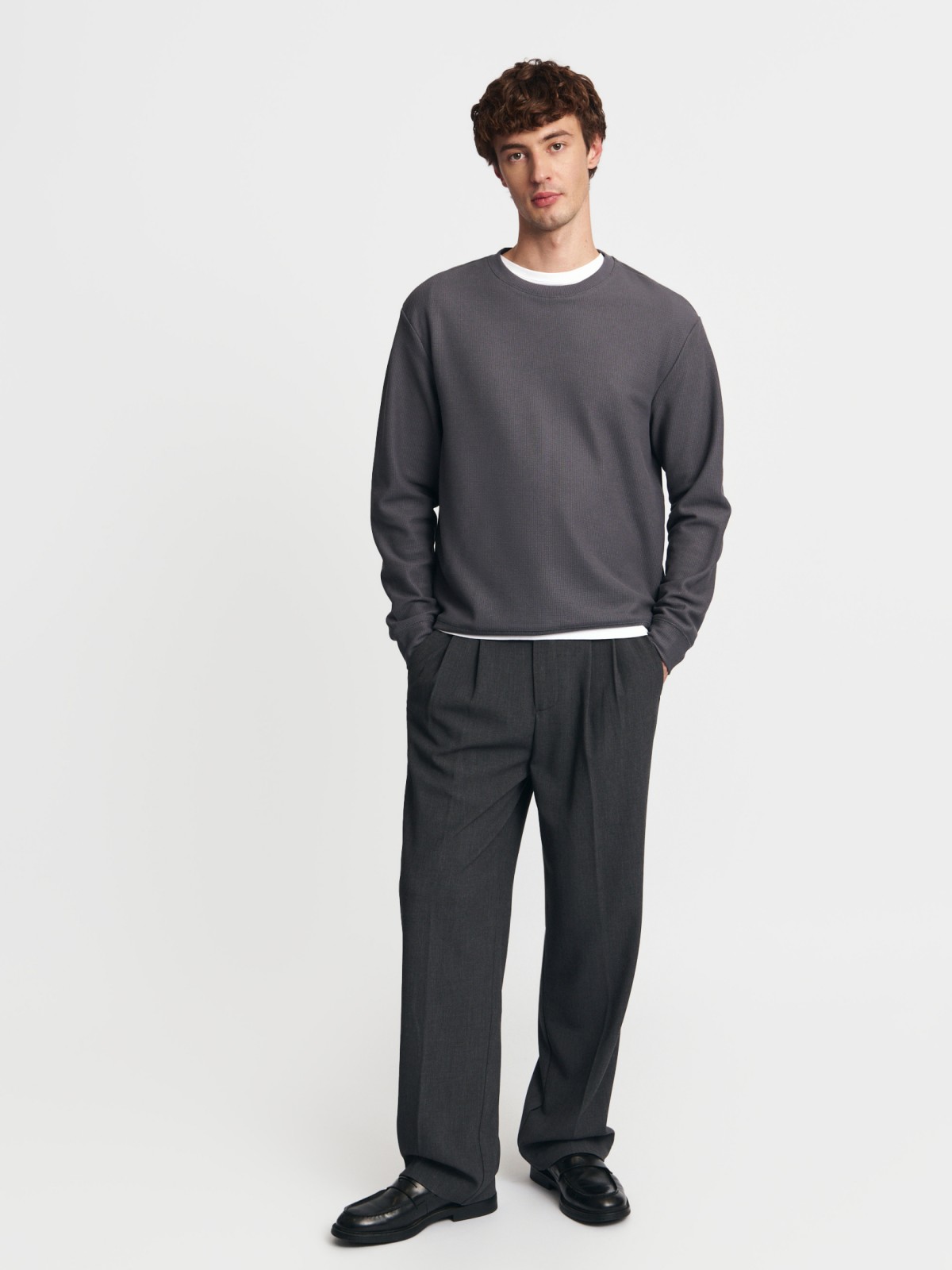 Трикотажный лонгслив с длинным рукавом