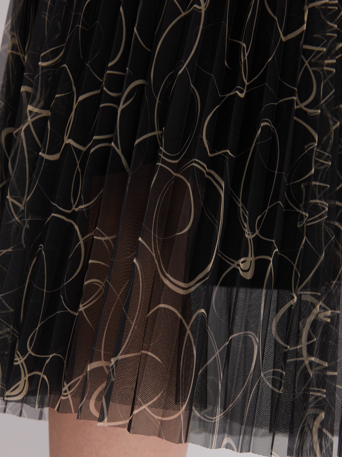 Юбка плиссе из сетчатого материала с принтом zolla 023317862033, цвет черный, размер XS - фото 4