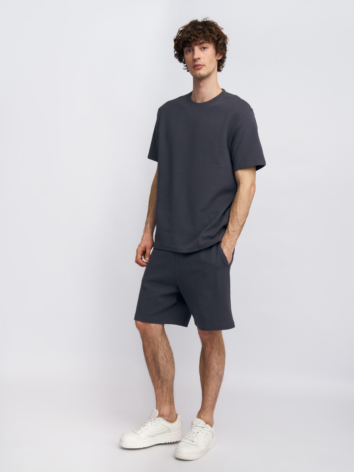 Трикотажные шорты из хлопка на резинке