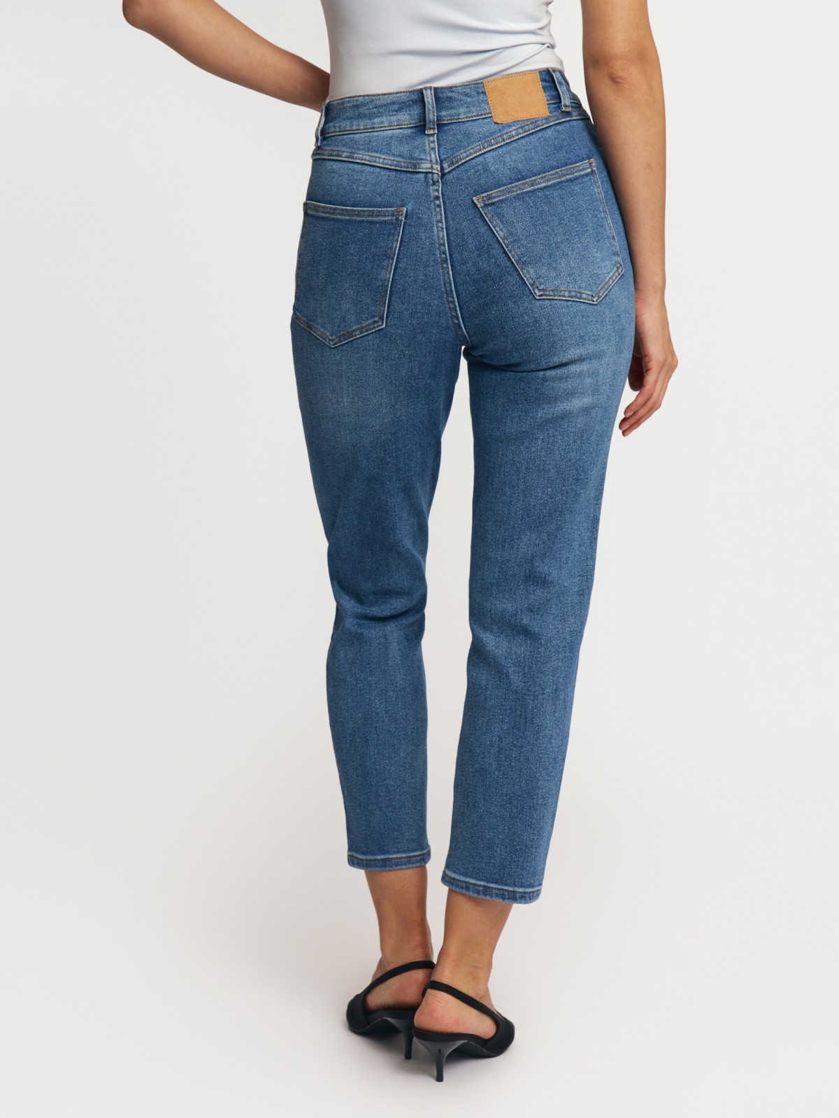 Джинсы силуэта Slim с высокой посадкой