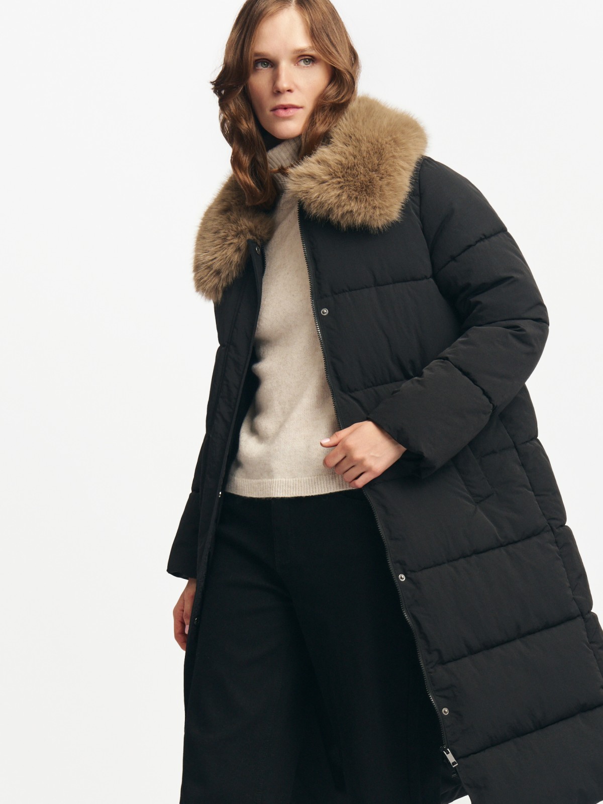 Тёплая куртка-пальто с воротником и поясом