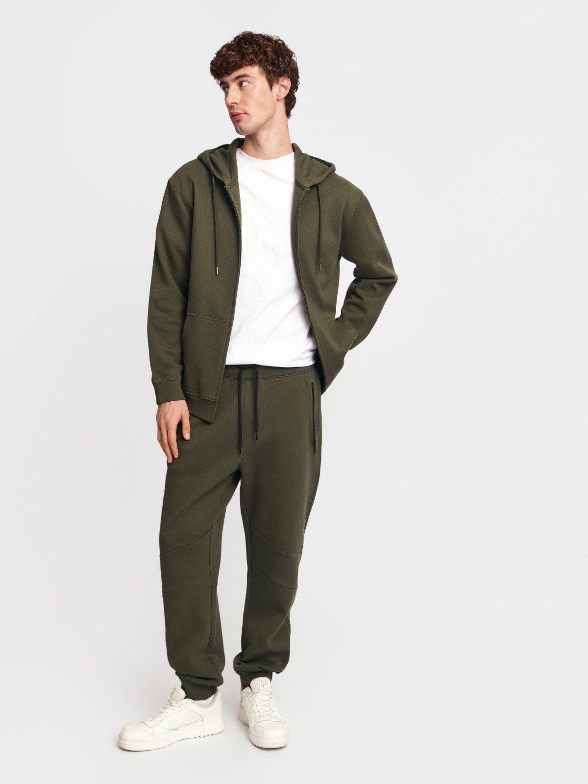 Толстовка на молнии с капюшоном однотонная