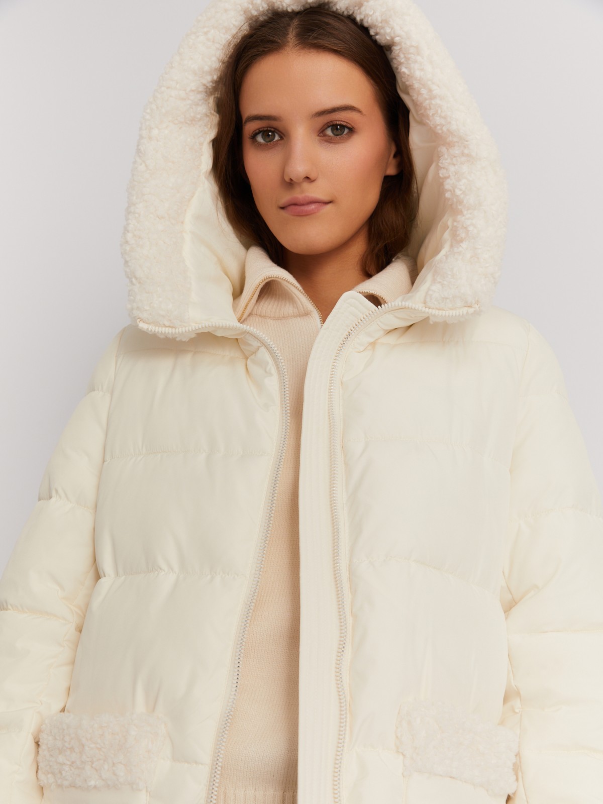 Тёплая куртка-пальто с капюшоном и отделкой из экомеха zolla 022425276044, цвет молоко, размер M - фото 4
