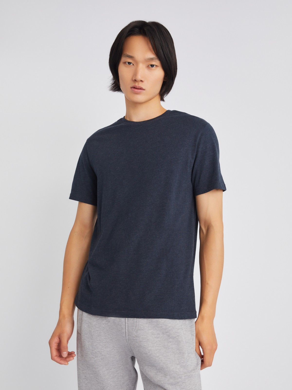 Трикотажная футболка с круглым вырезом