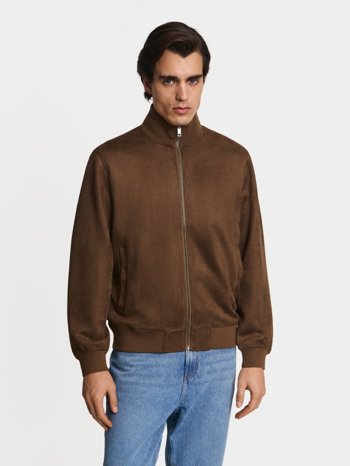 Куртка-бомбер из экозамши