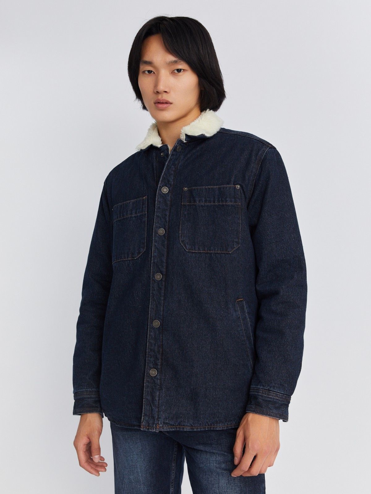 Утеплённая джинсовая куртка-рубашка с искусственным мехом zolla 212335W4S044, цвет голубой, размер S - фото 4