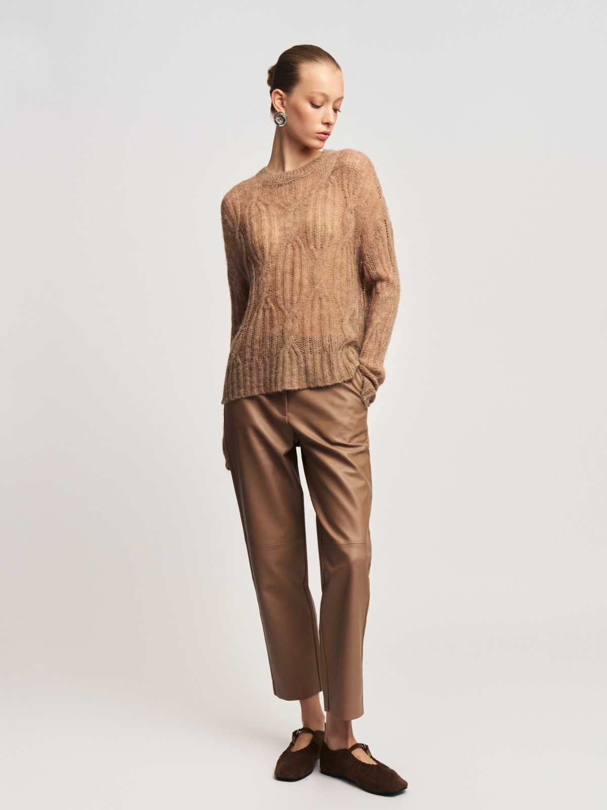 Вязаный полупрозрачный джемпер