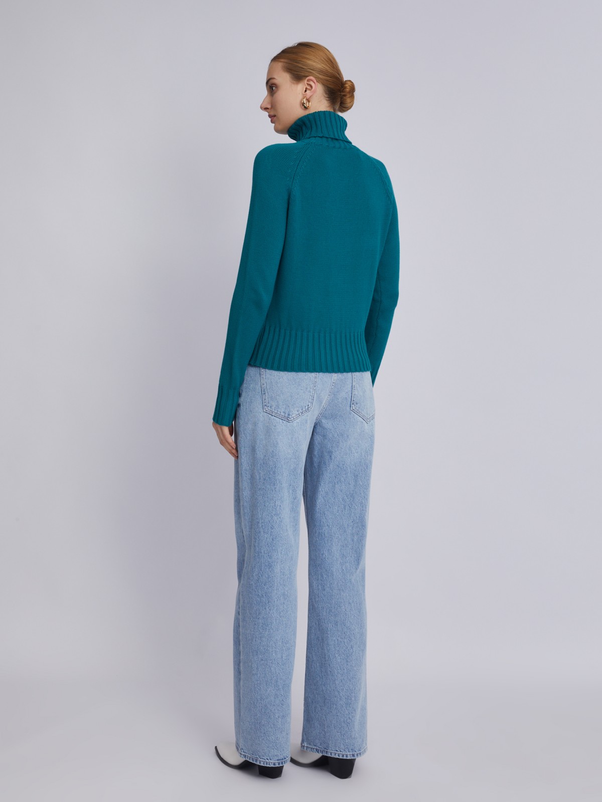 Вязаный свитер из хлопка и акрила с воротником-гольф