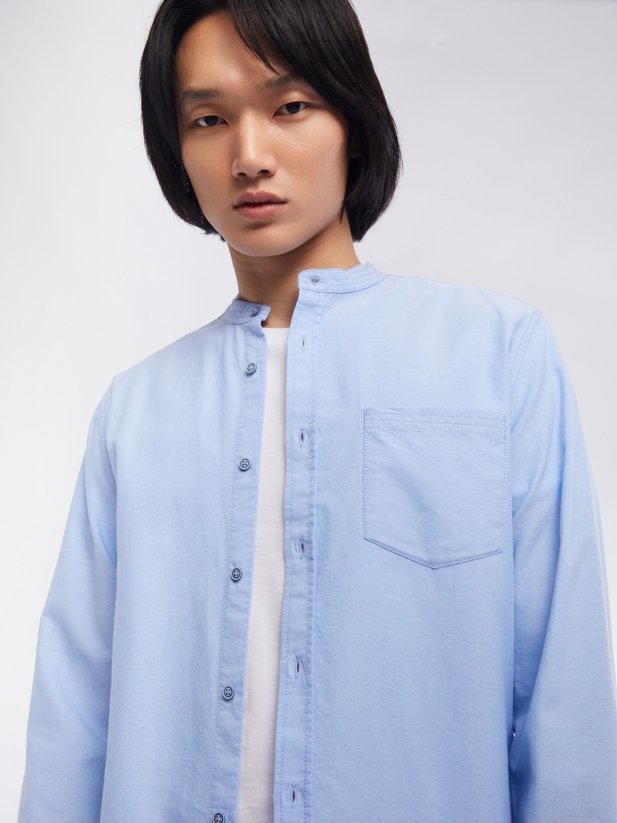 Офисная рубашка из хлопка с воротником-стойкой и длинным рукавом zolla 014122159033, цвет светло-голубой, размер S - фото 4