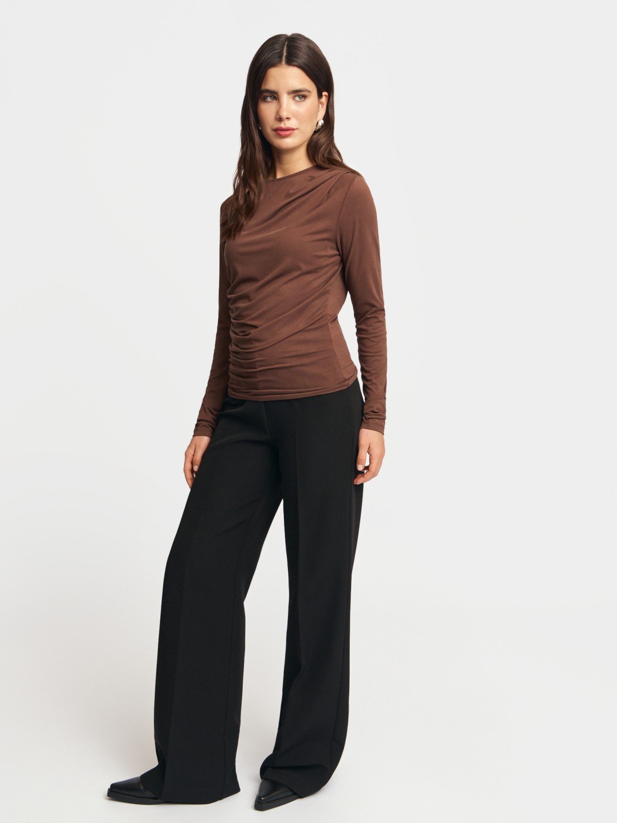 Трикотажный топ-лонгслив с драпировкой