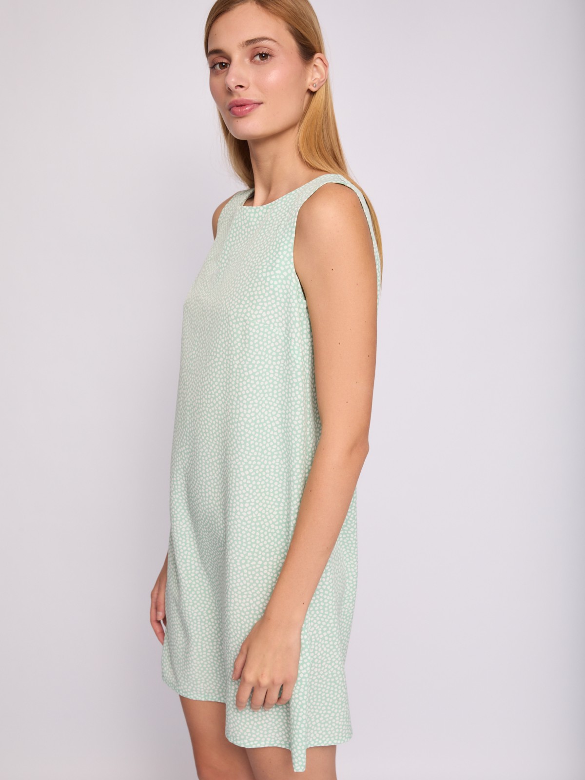 Платье мини без рукавов с вырезом на спине zolla 024238262232, цвет светло-зеленый, размер XS - фото 4