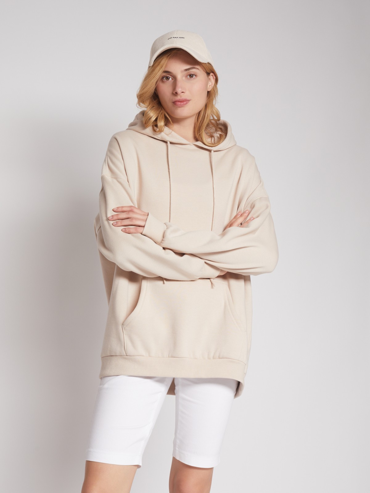 Худи оверсайз с принтом на спине