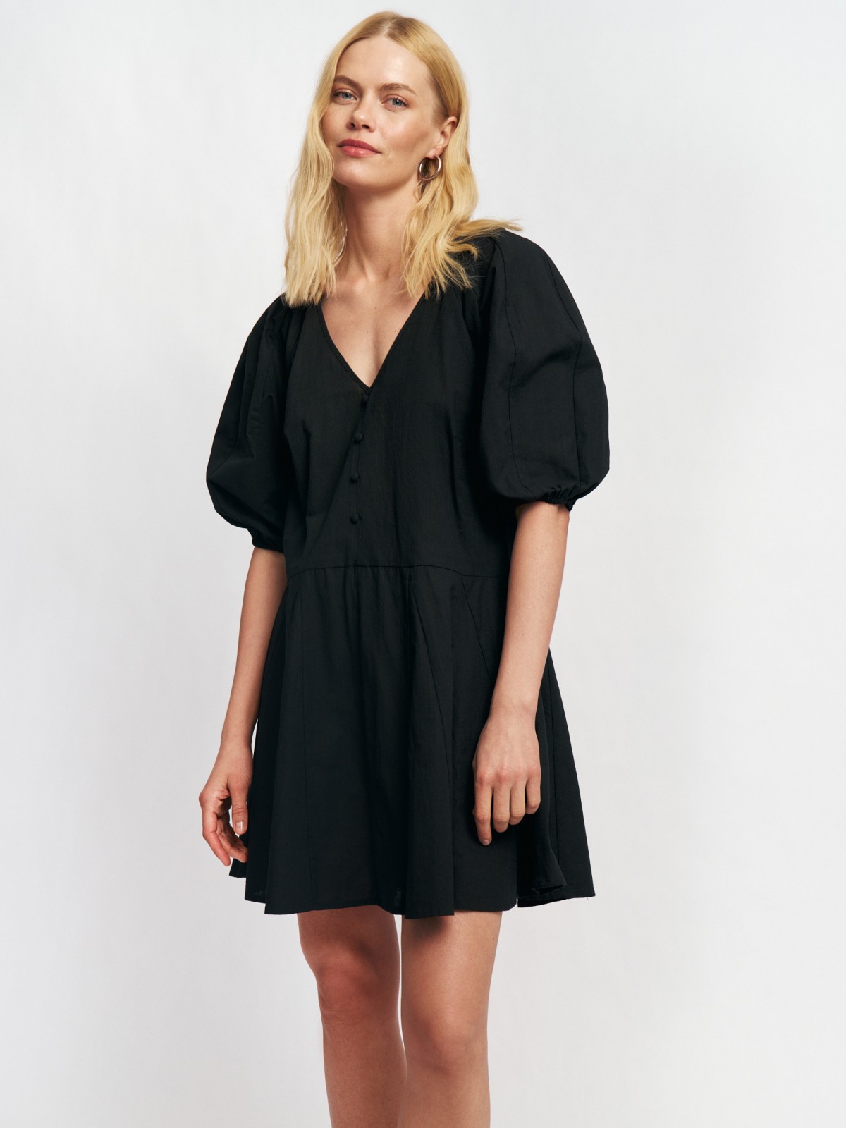 Платье из хлопка с юбкой в складку