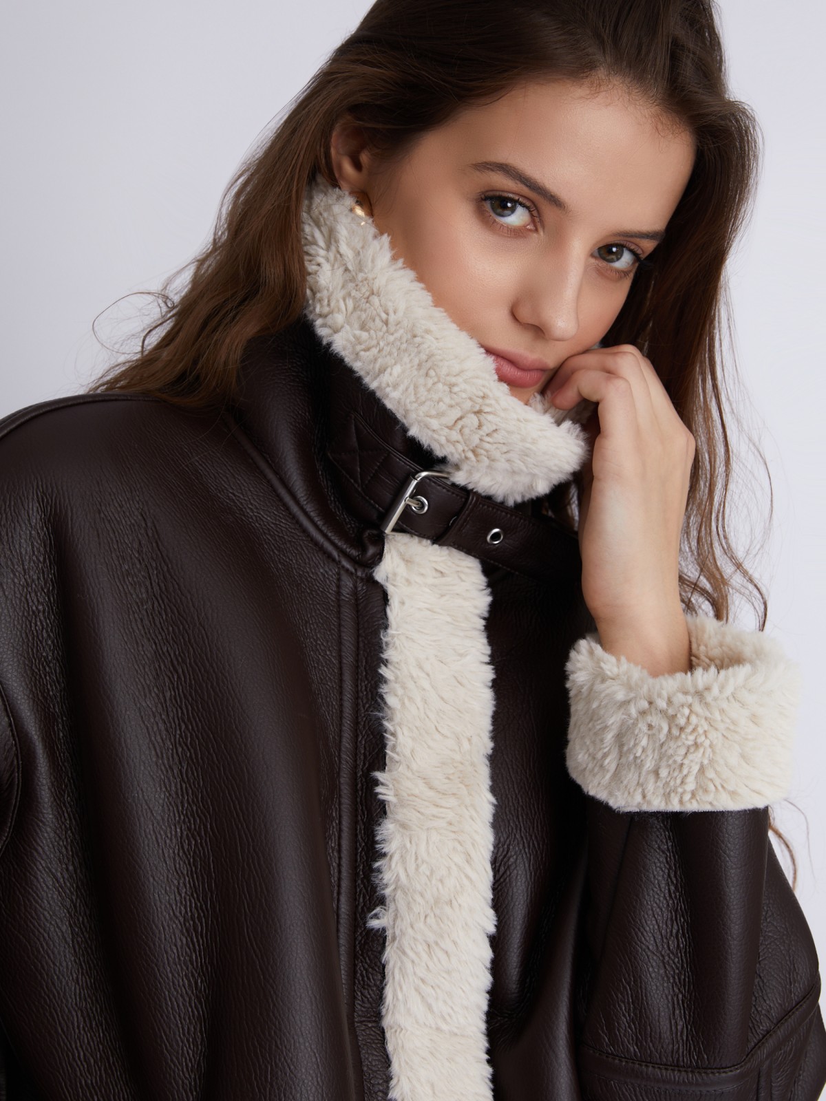 Тёплая куртка-дублёнка из экокожи с искусственным мехом по подкладке zolla 023335550124, цвет коричневый, размер XS - фото 4