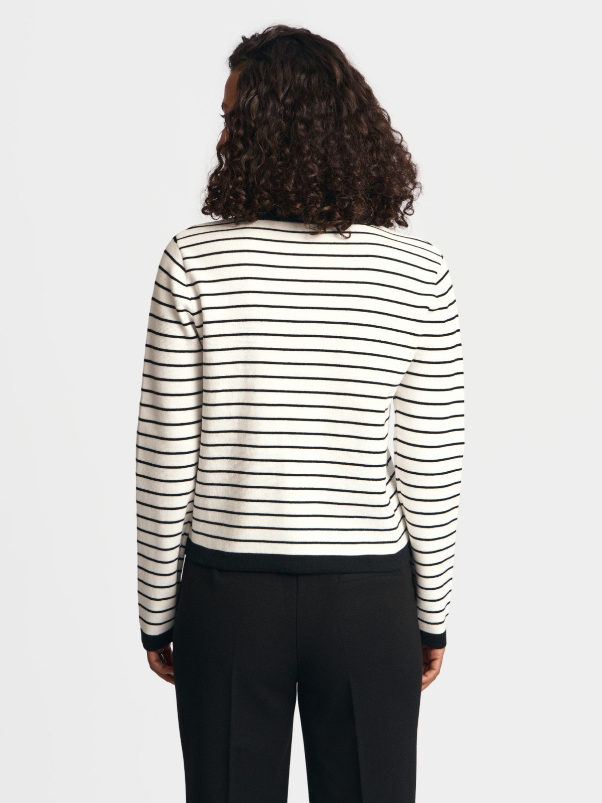 Кардиган-жакет в полоску на пуговицах