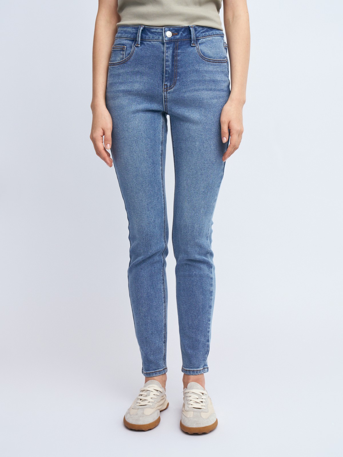 Джинсы силуэта Skinny со средней посадкой