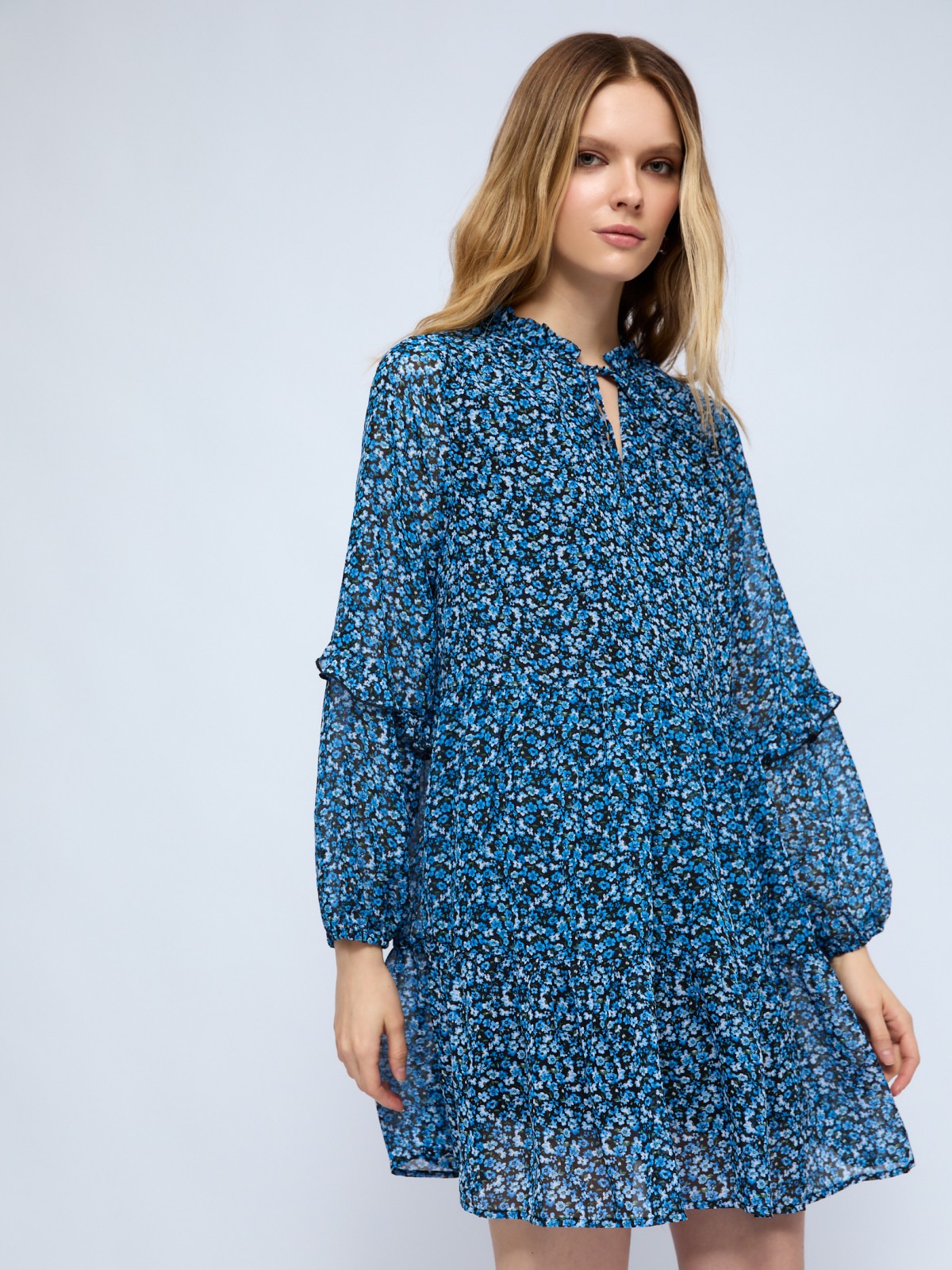 Шифоновое платье мини с цветочным принтом