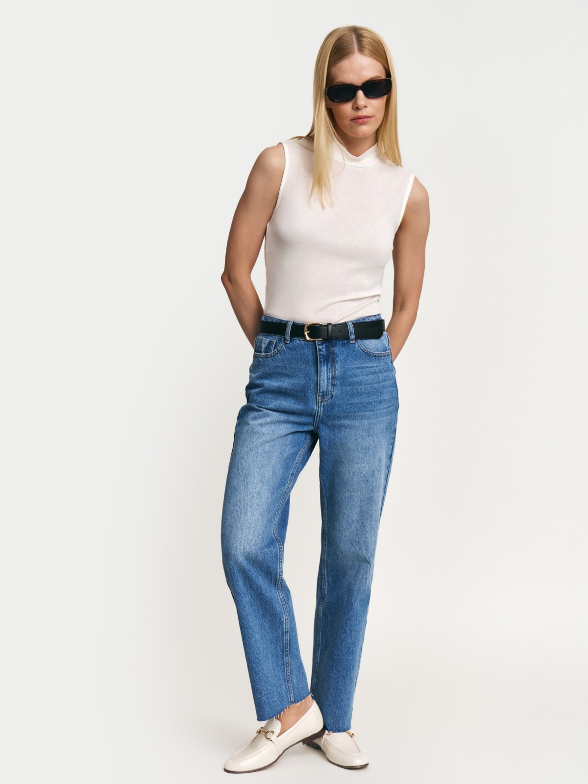 Топ-боди без рукавов