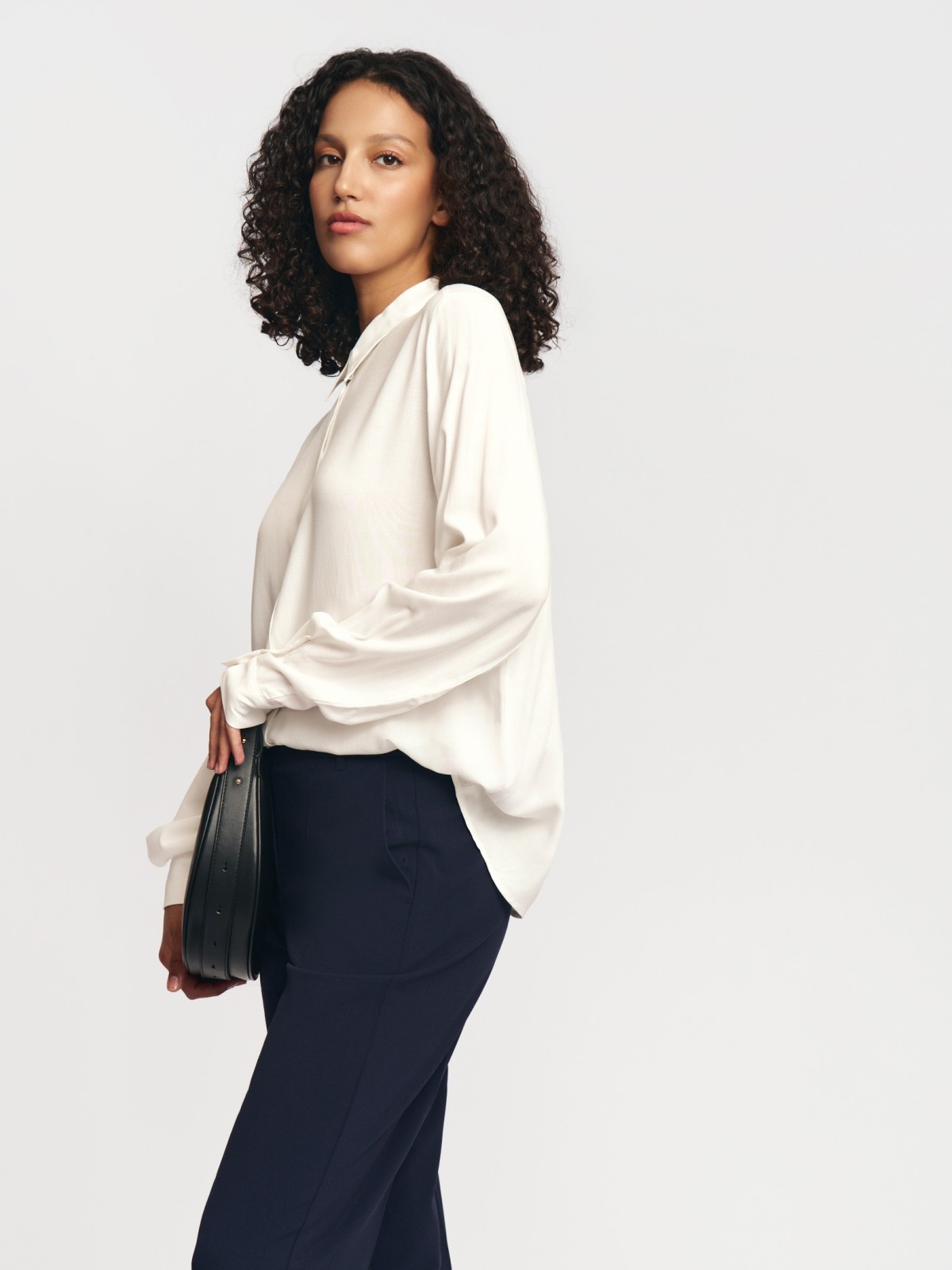 Рубашка из вискозы с длинным рукавом