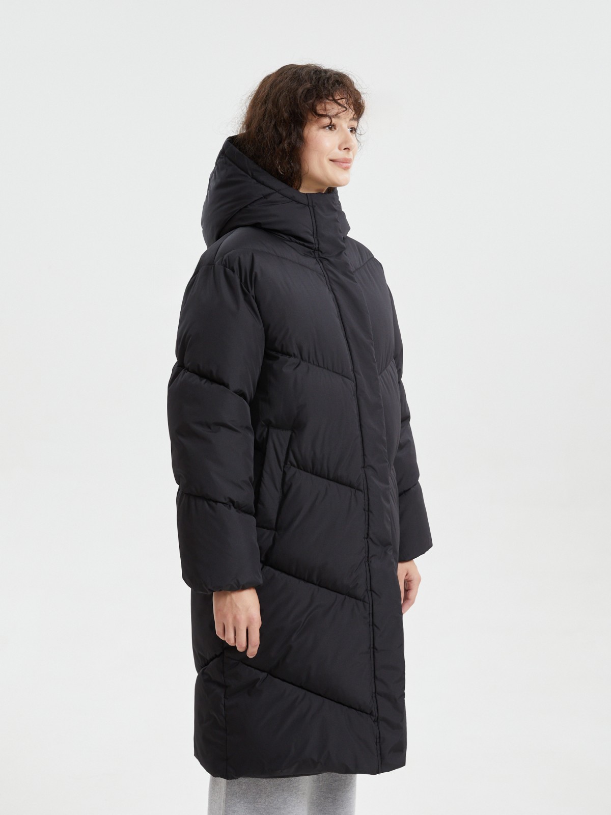 Тёплая куртка-пальто с капюшоном