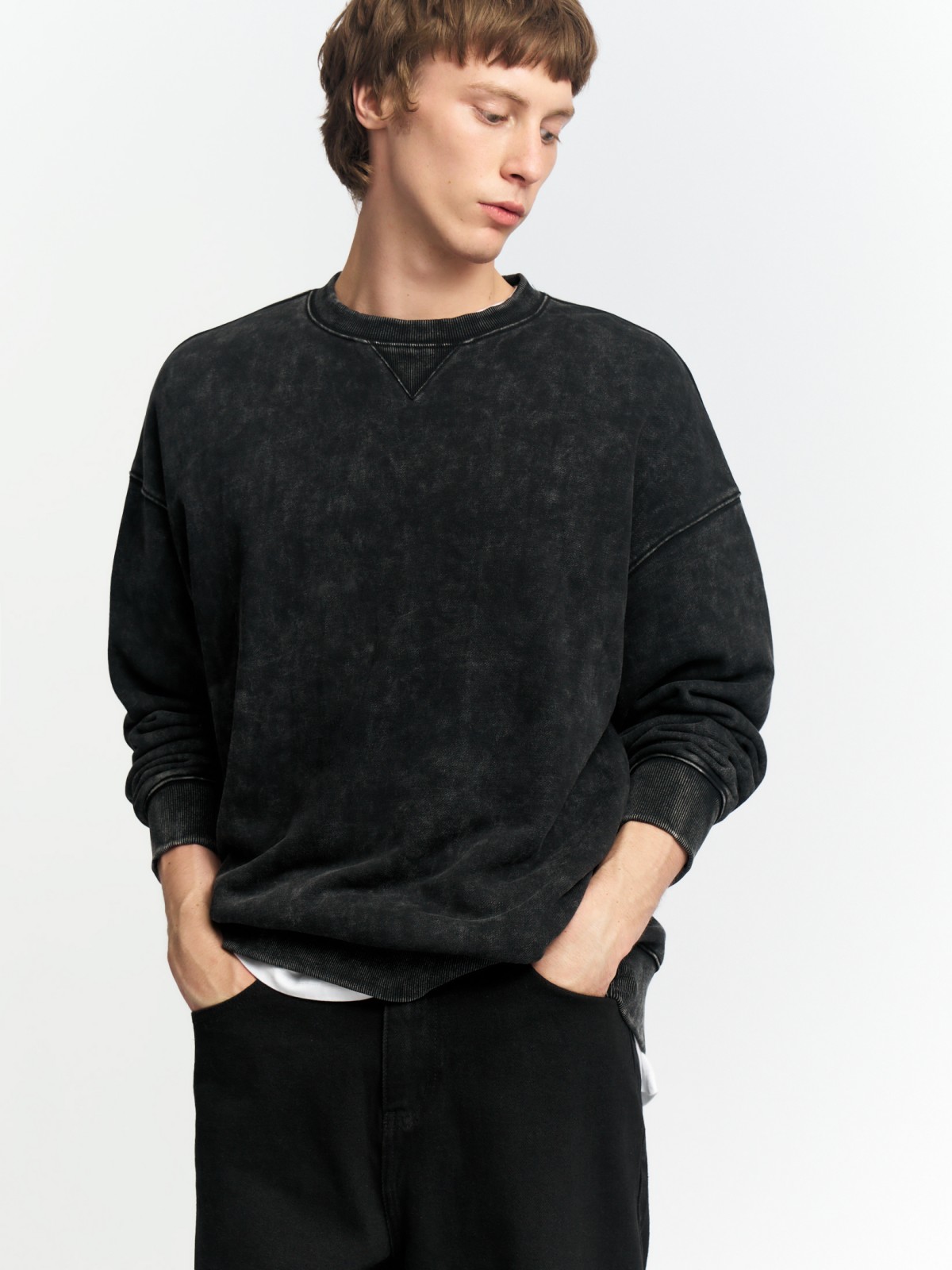 Трикотажный свитшот однотонный