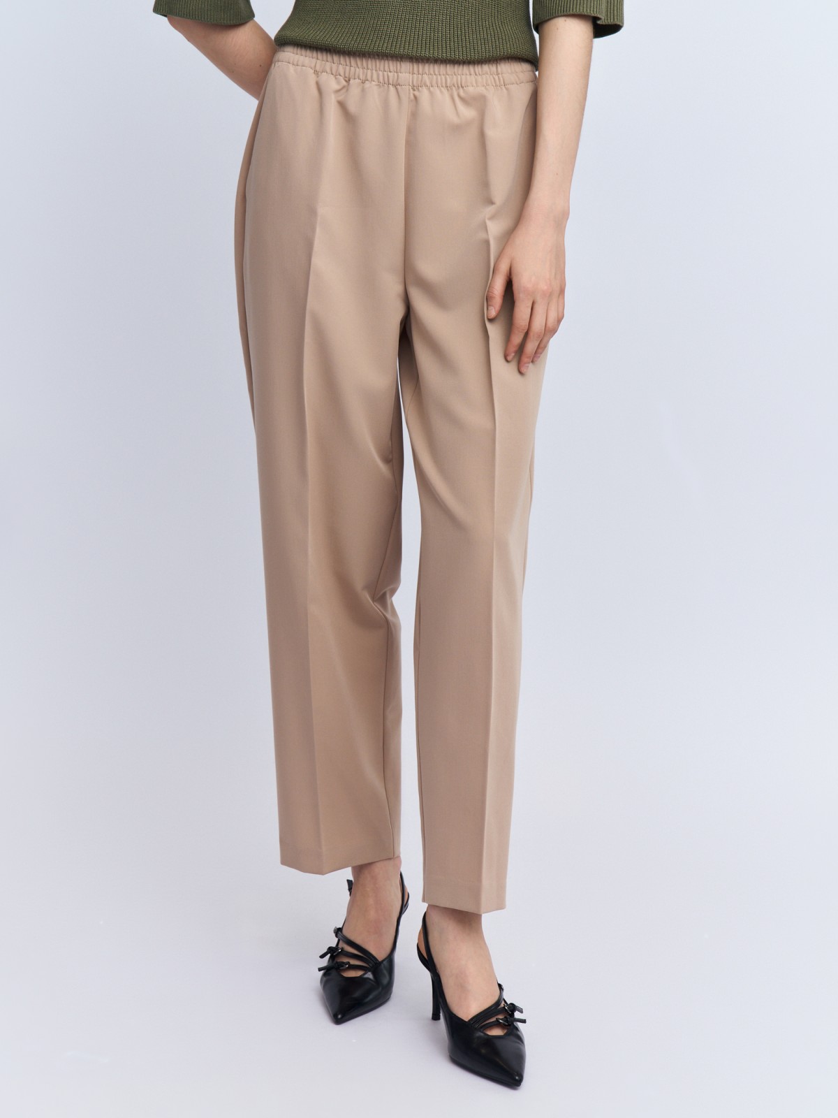 Брюки-джоггеры на резинке со стрелками