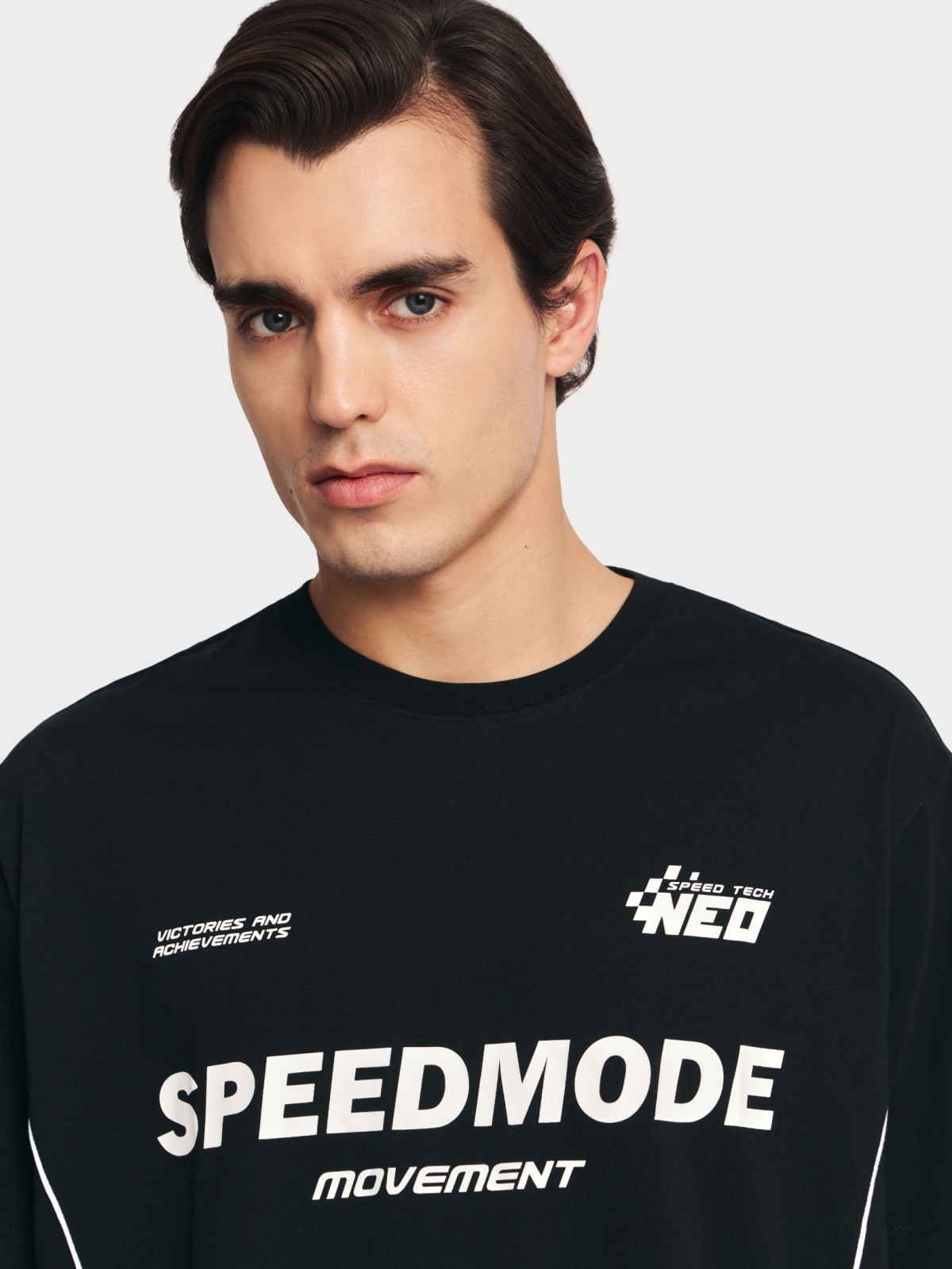 Футболка из хлопка с принтом-надписью