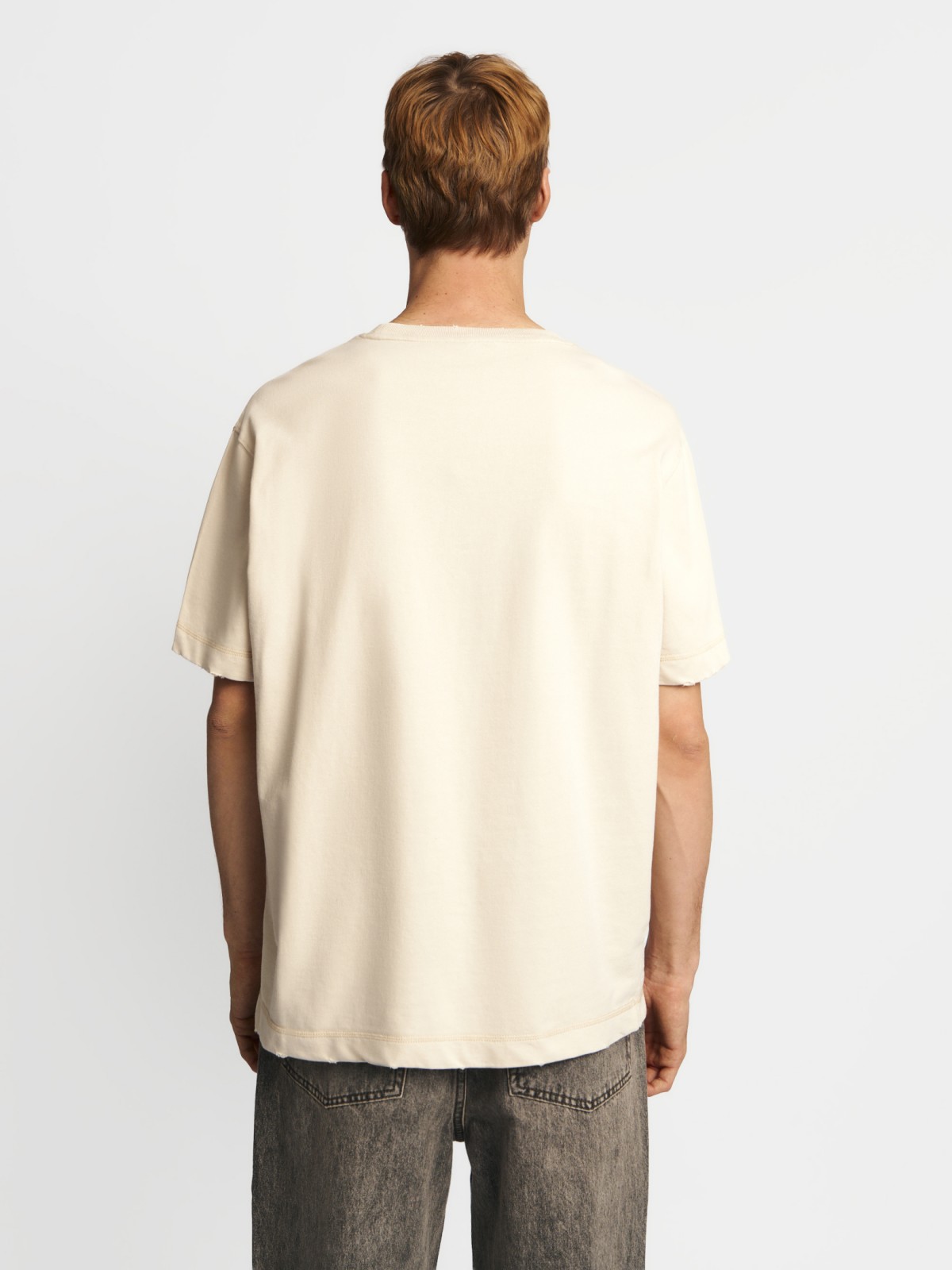 Однотонная базовая футболка из хлопка