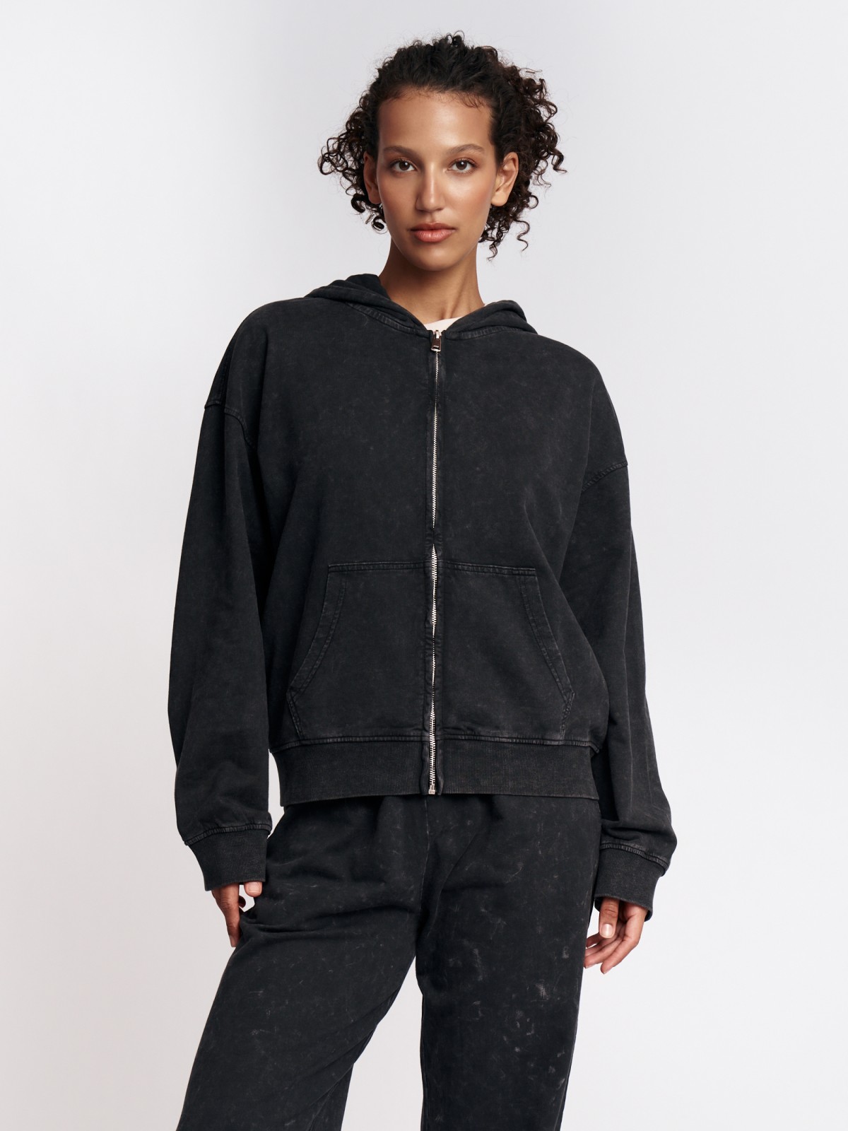 Толстовка из хлопка на молнии с капюшоном