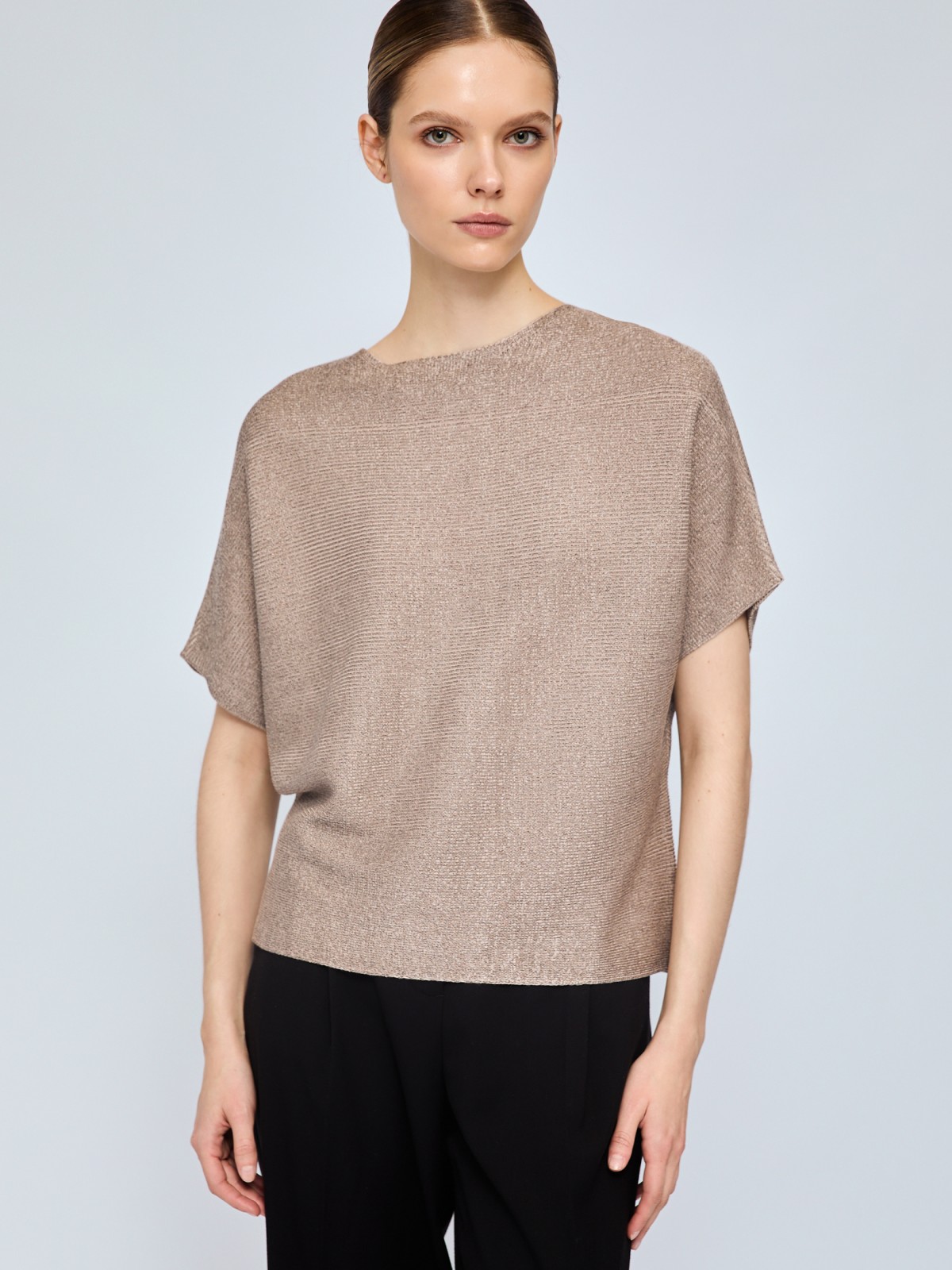 Блестящий джемпер с люрексом и с коротким рукавом