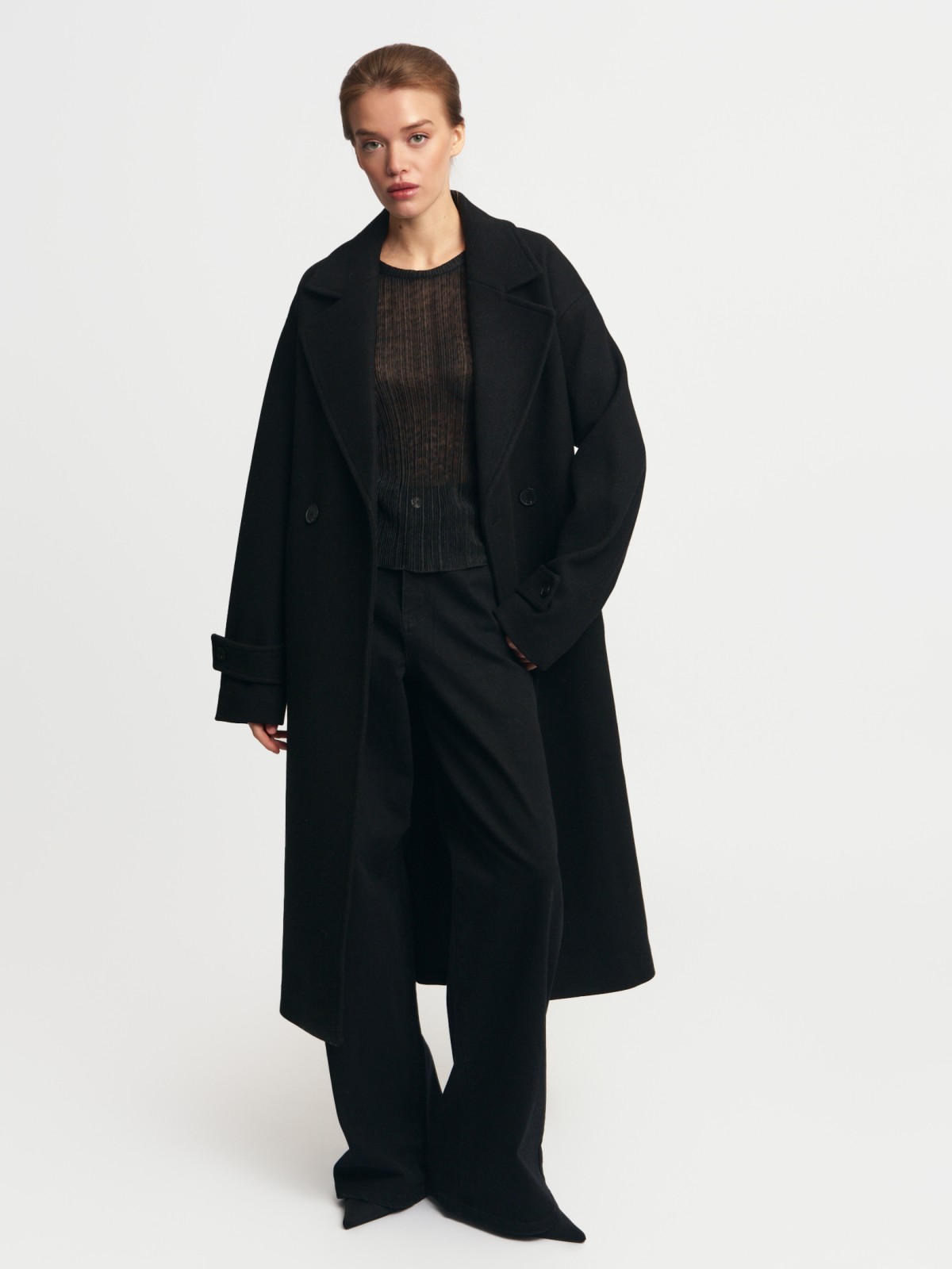 Длинное пальто оверсайз без утеплителя с поясом