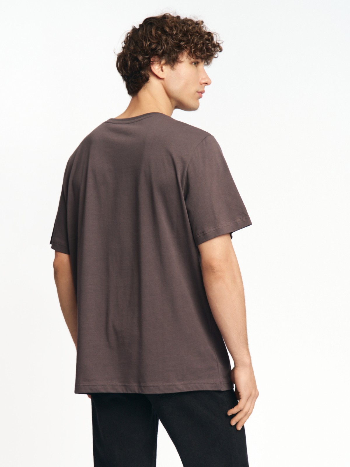 Футболка из хлопка с круглым вырезом