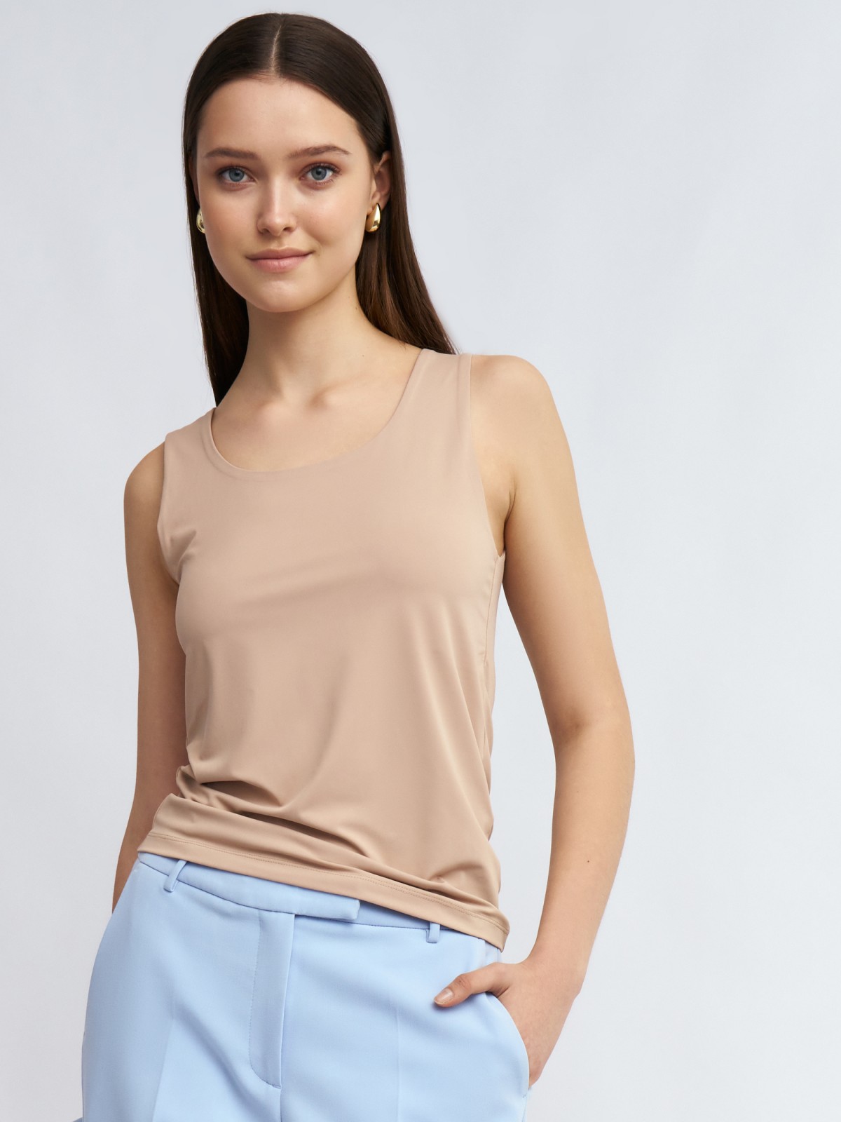 Бесшовный топ-майка без рукавов