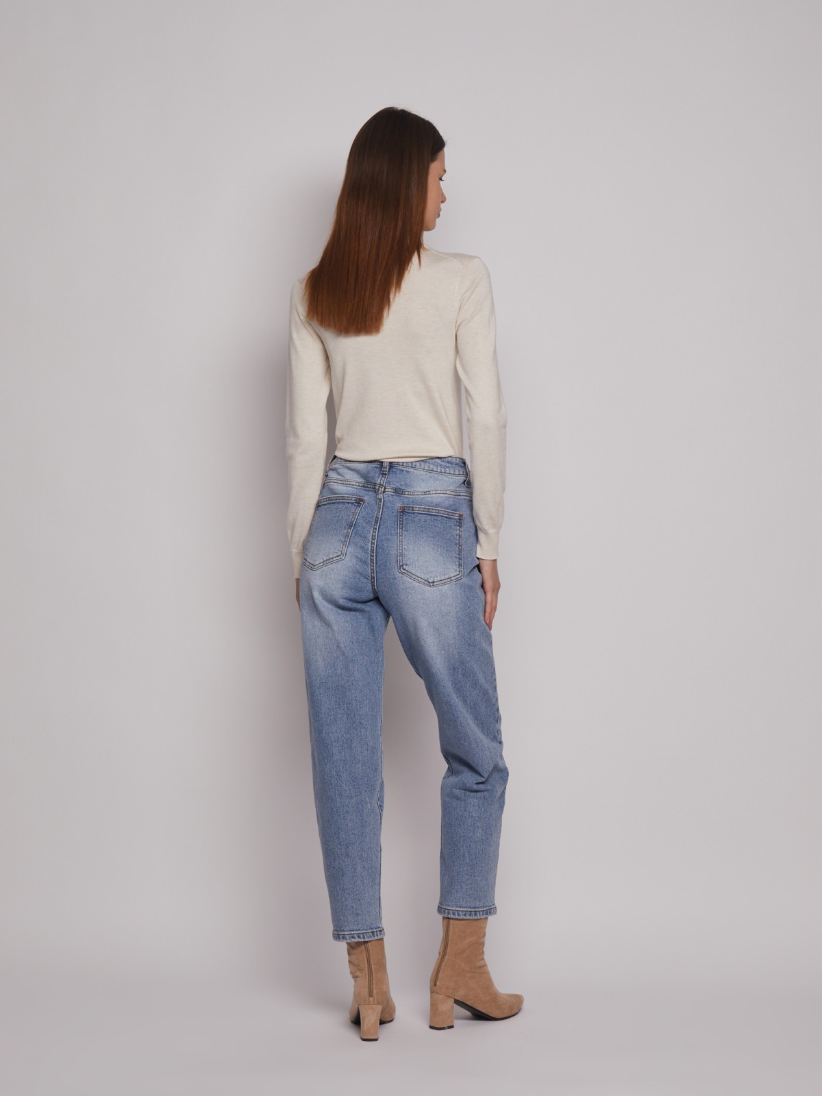 Джинсы силуэта Mom Comfort