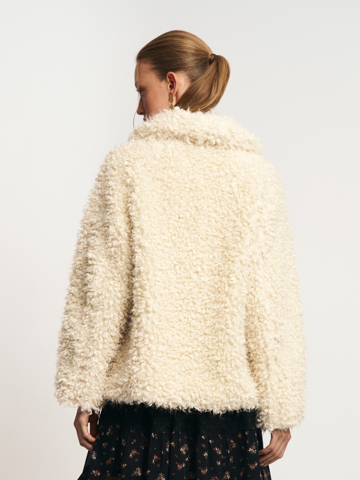 Тёплая куртка-шуба из экомеха