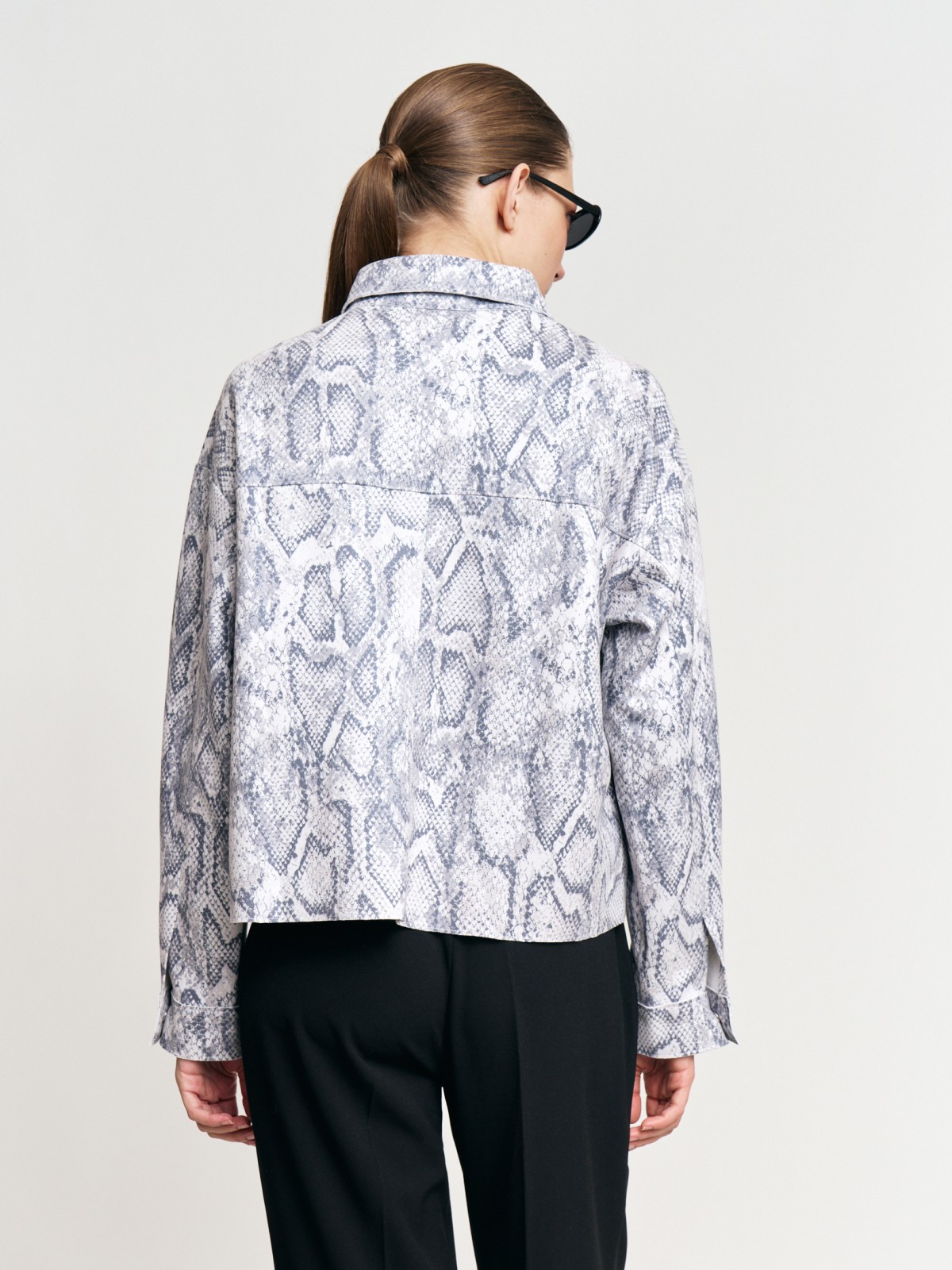 Куртка с принтом без утеплителя