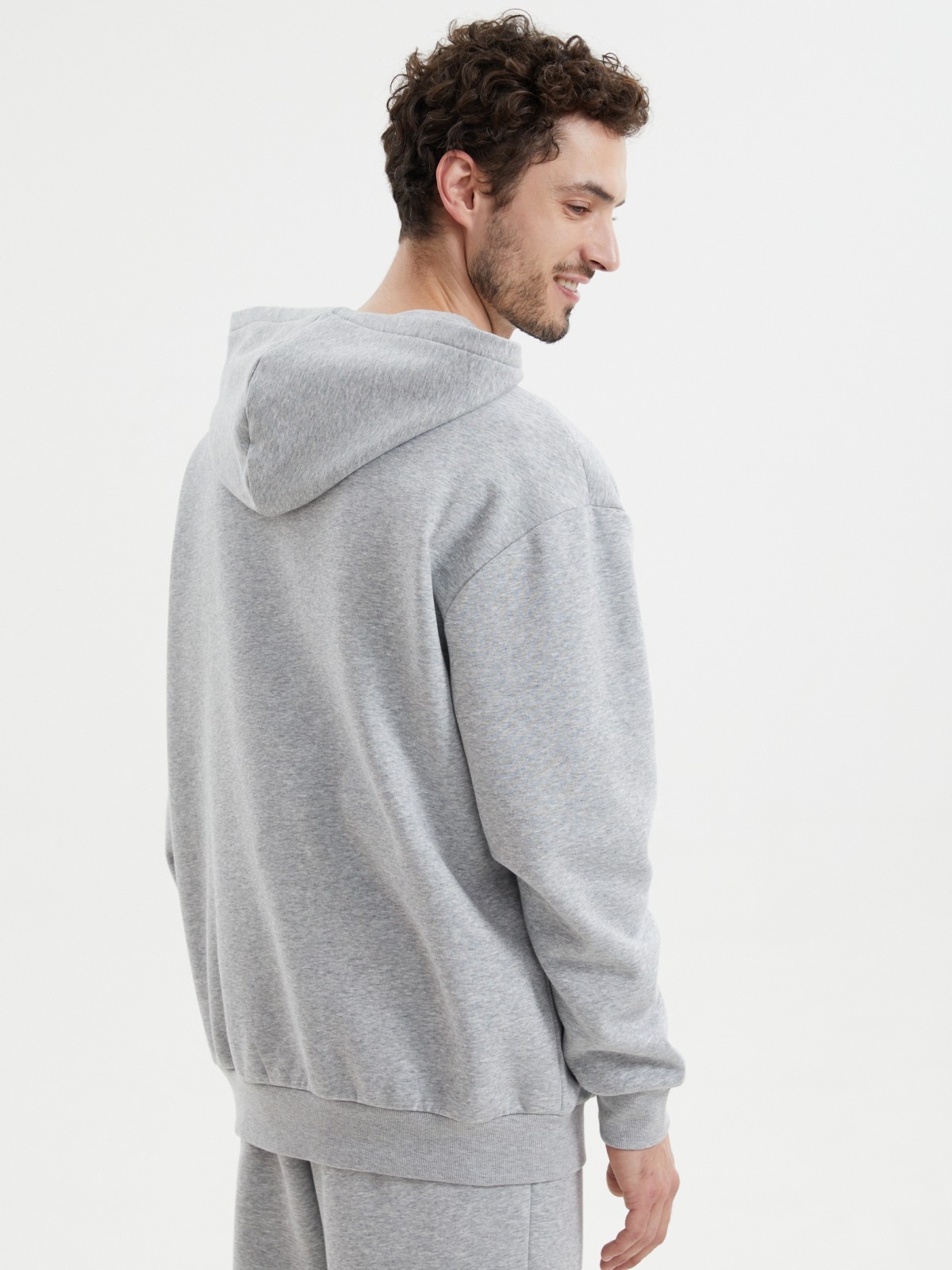 Худи с капюшоном и принтом