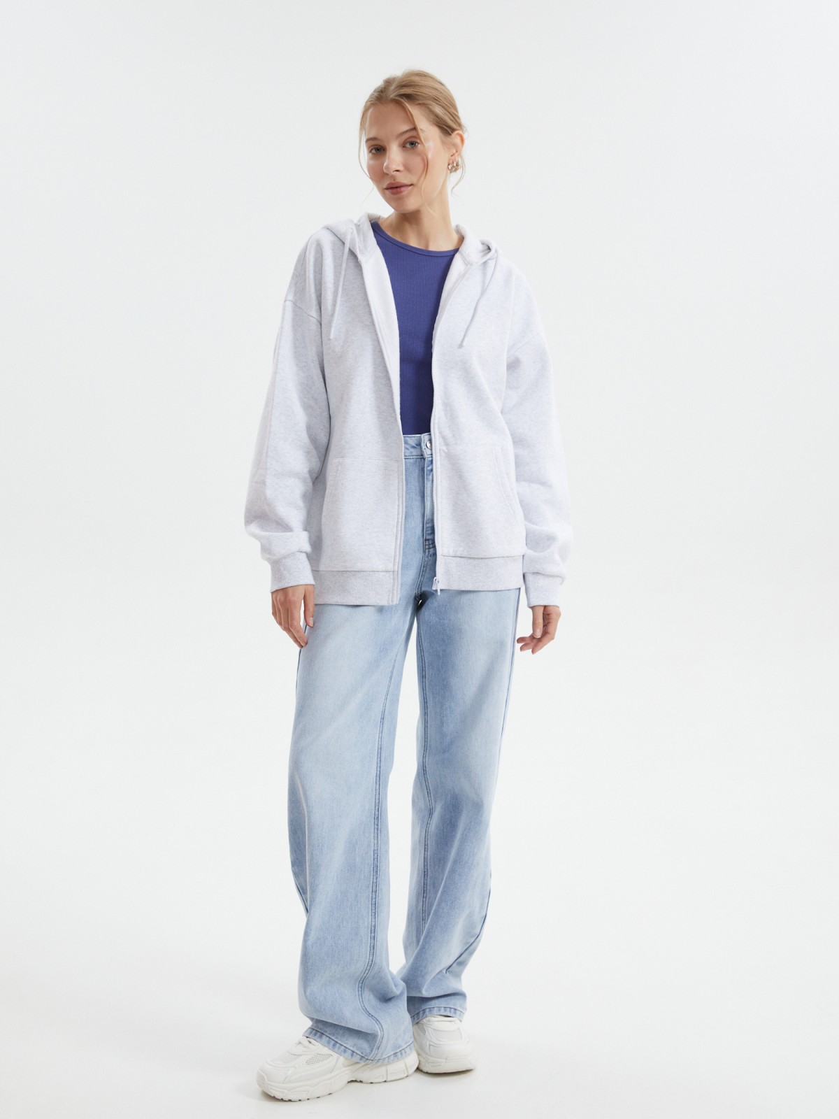 Утеплённая толстовка на молнии с начёсом и капюшоном