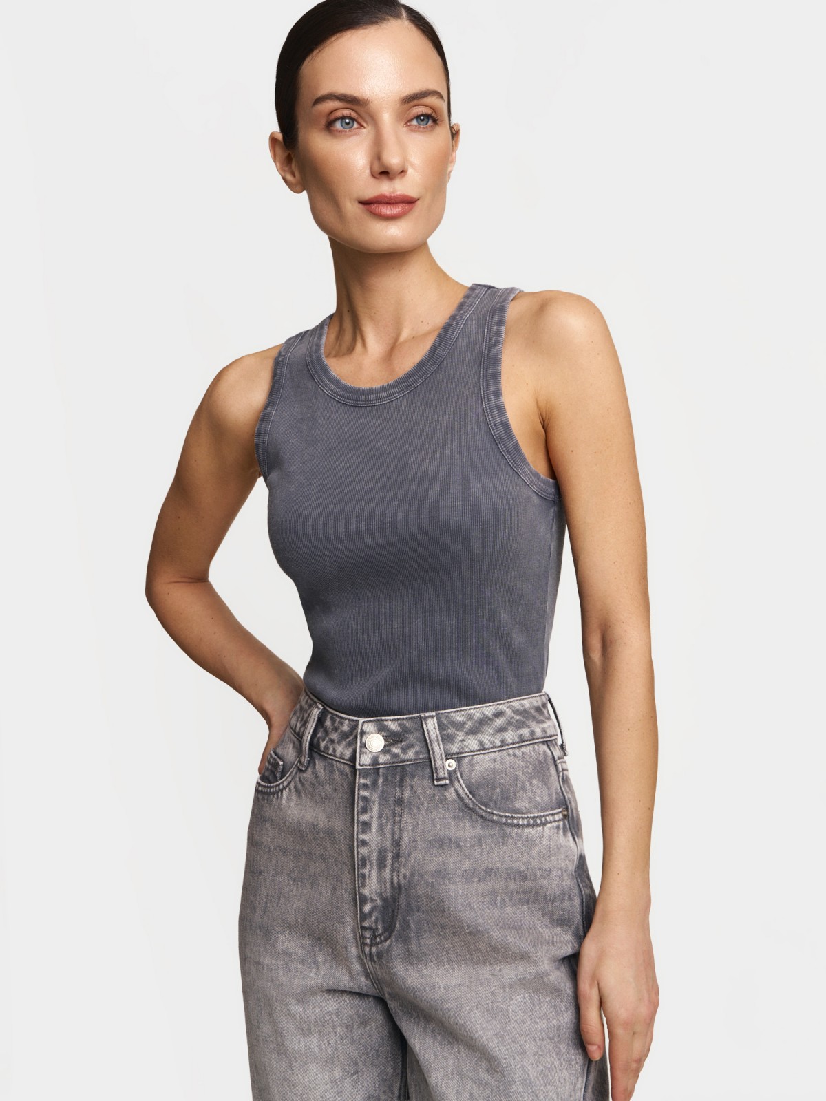 Майка из хлопка без рукавов