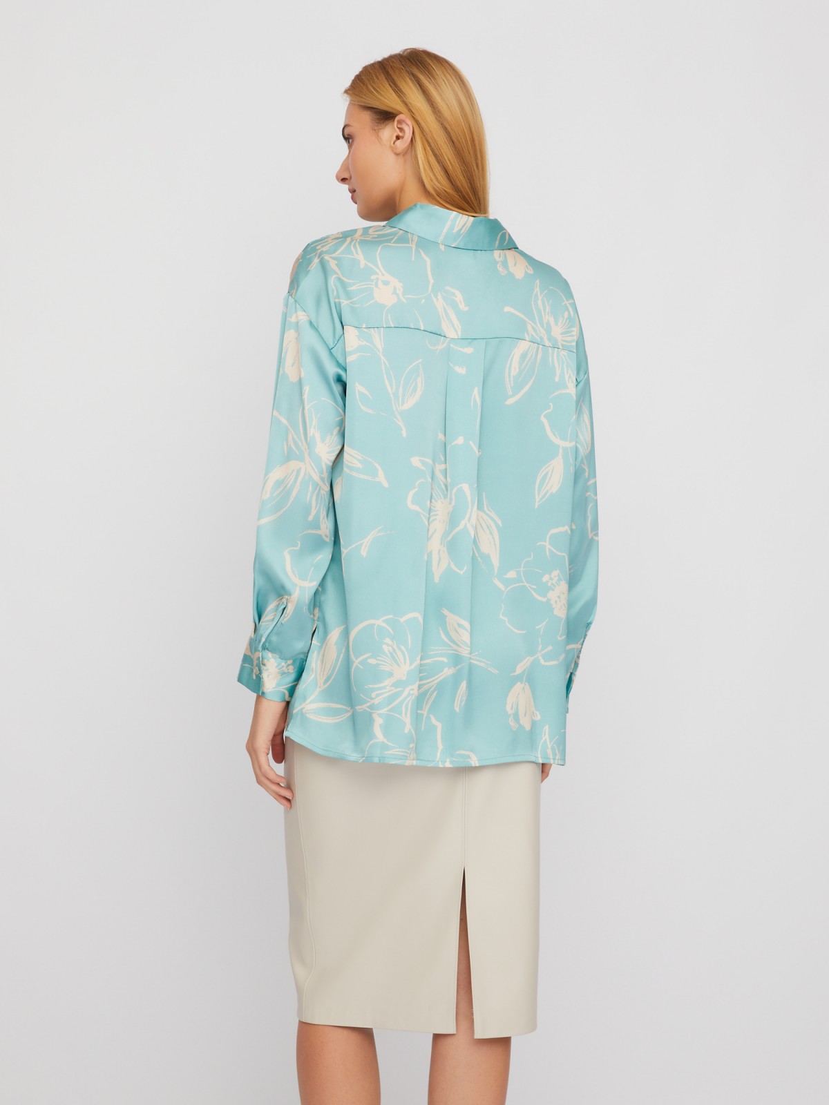 Рубашка оверсайз силуэта из атласной ткани с цветочным принтом zolla 02411117Y573, размер XS - фото 6