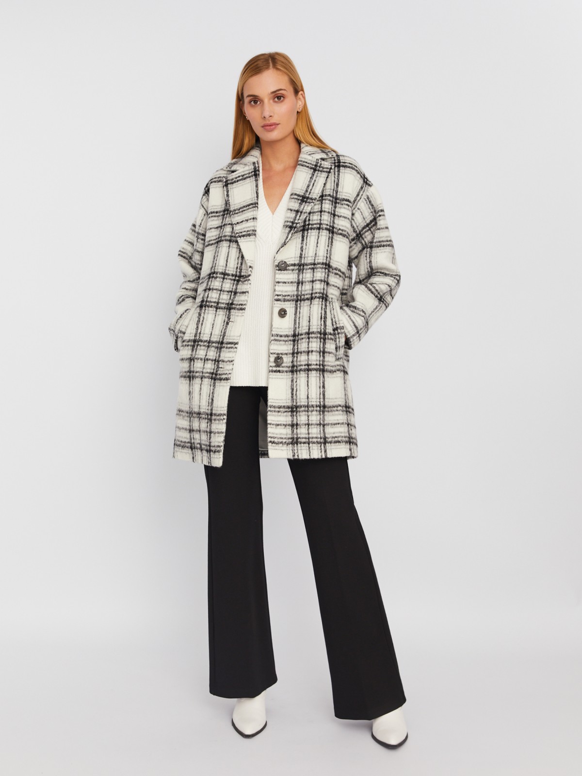Пальто оверсайз силуэта без утеплителя с узором в клетку