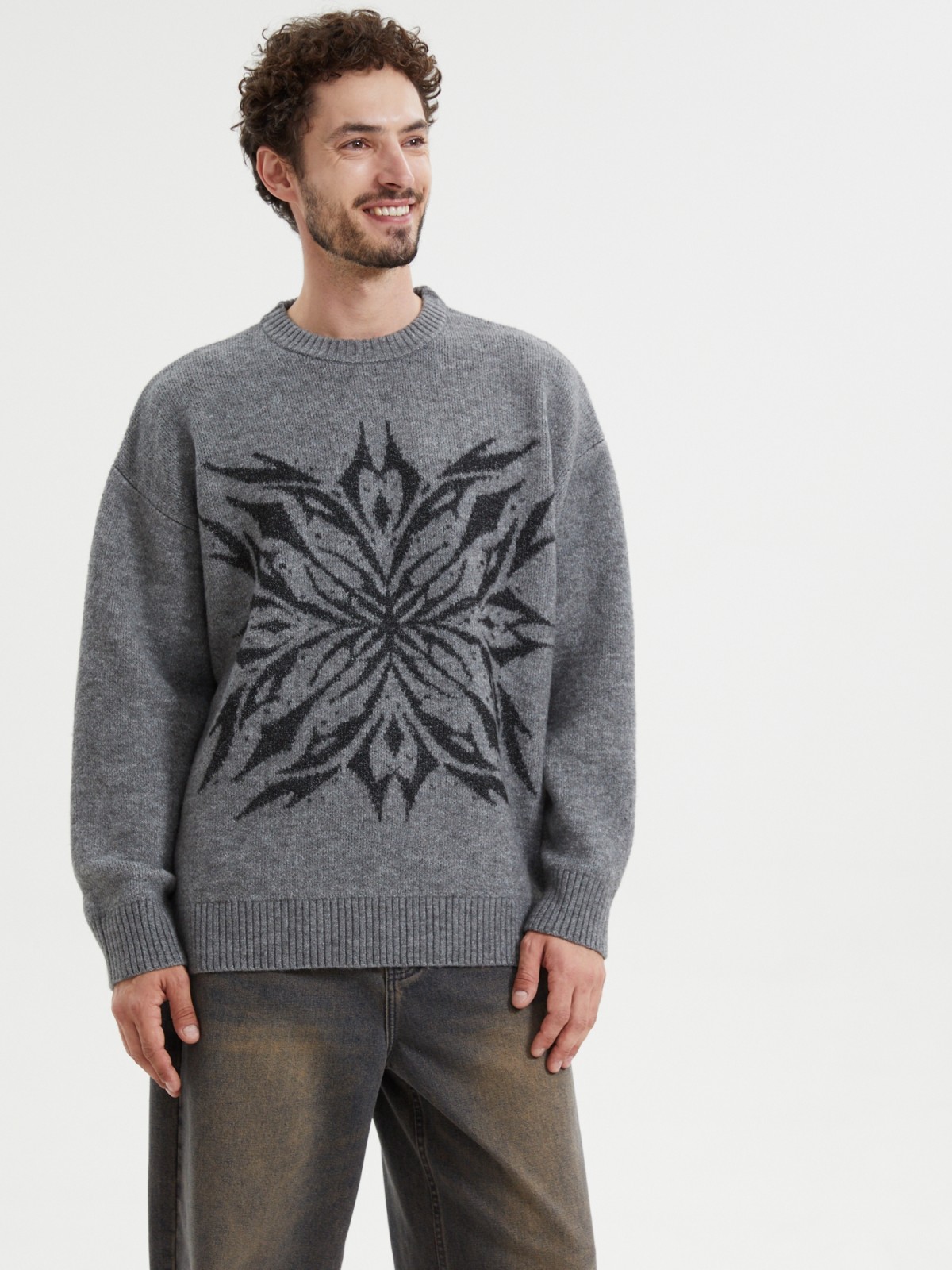 Вязаный джемпер с узором