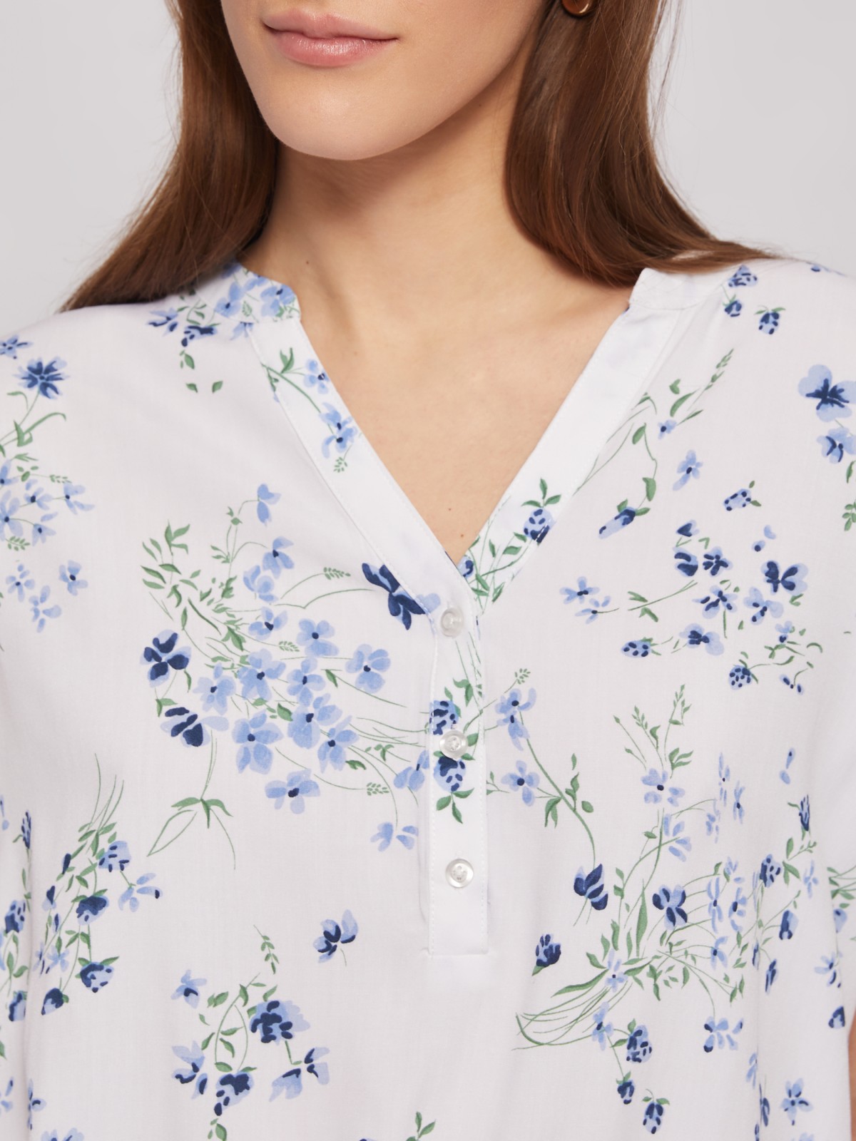 Блузка из вискозы на резинке с цветочным принтом