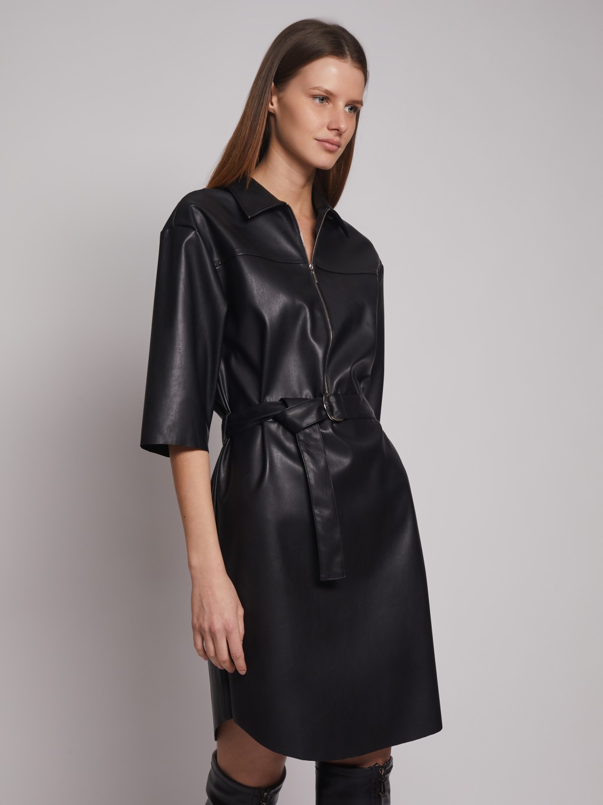 Платье-рубашка из экокожи с поясом zolla 223128259051, цвет черный, размер S - фото 1