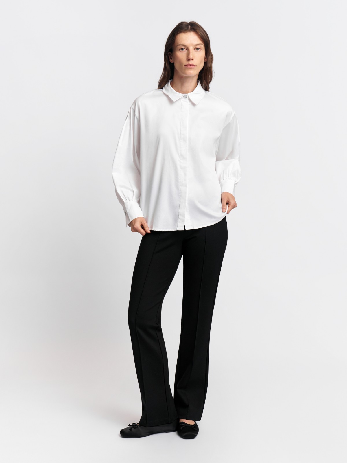 Офисная рубашка оверсайз силуэта из хлопка