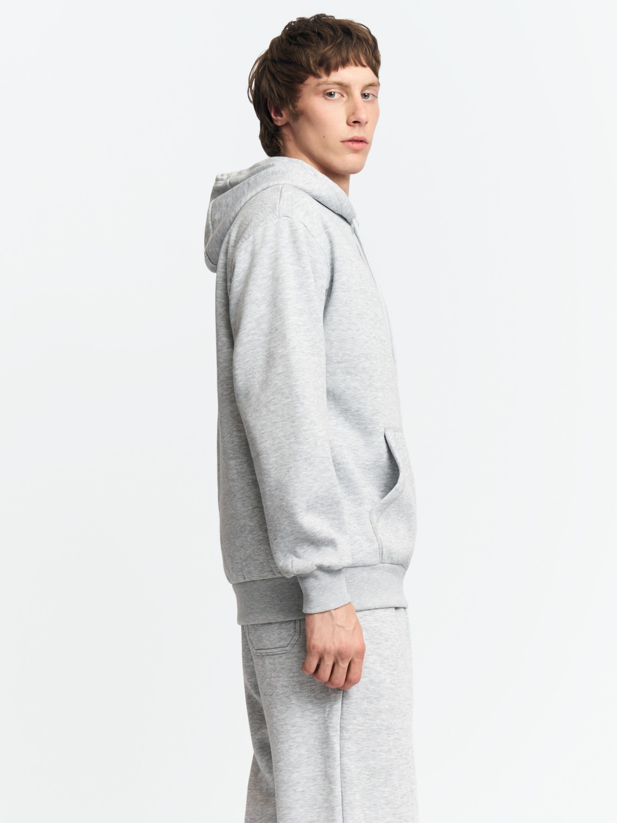 Утеплённый худи с капюшоном и начёсом