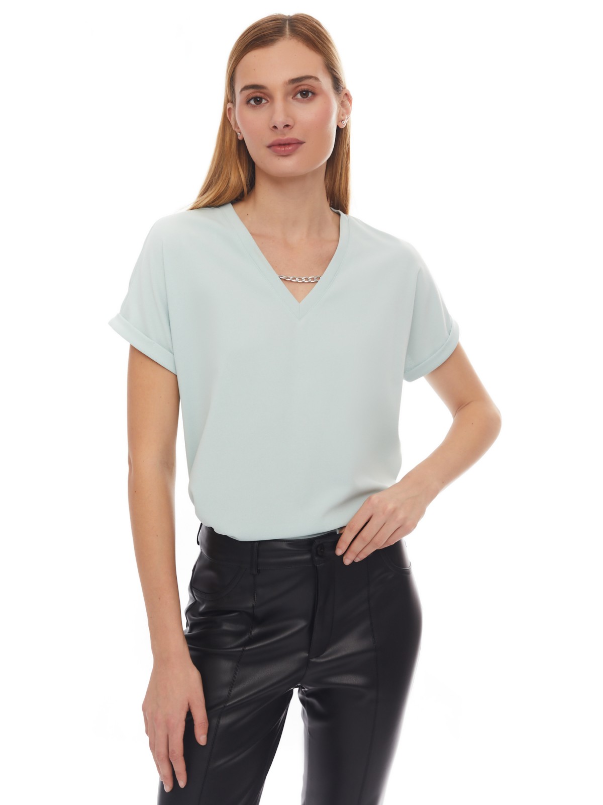 Блузка-футболка с V-образным вырезом и цепочкой zolla 024133226533, цвет мятный, размер XS